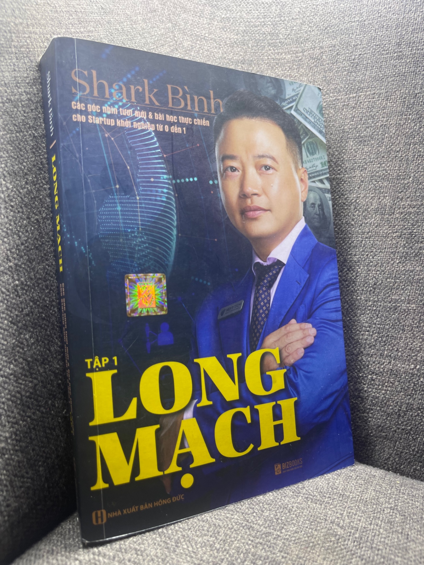 Long mạch tập 1 - Shark Bình 2022 mới 90% HPB1204