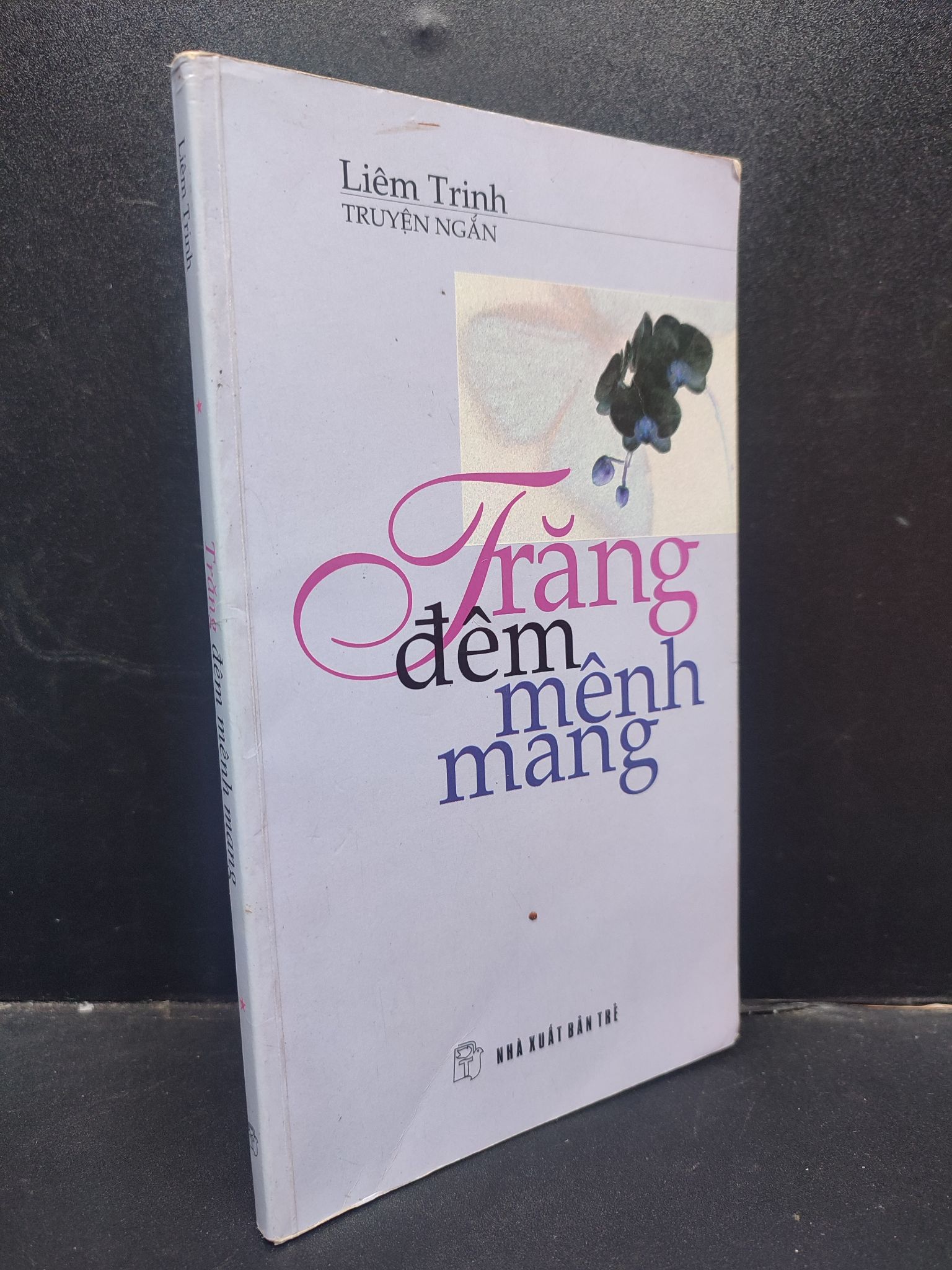 Trăng Đêm Mênh Mang Liêm Trinh Liêm Trinh mới 70% (ố nhẹ, bị mục vài trang) 2005 HCM1304 văn học