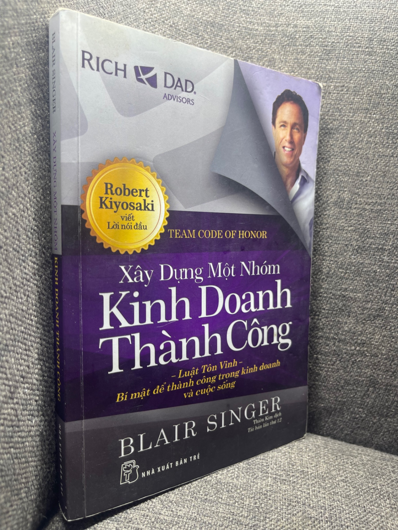 Xây dựng một nhóm kinh doanh thành công Blair Singer 2017 mới 80% viết ố nhẹ HPB1704