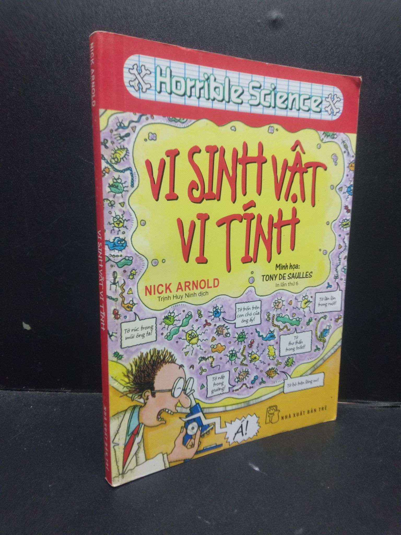 Vi sinh vật vi tính Nick Arnold 2018 mới 70% ố vàng HCM1604 khoa học