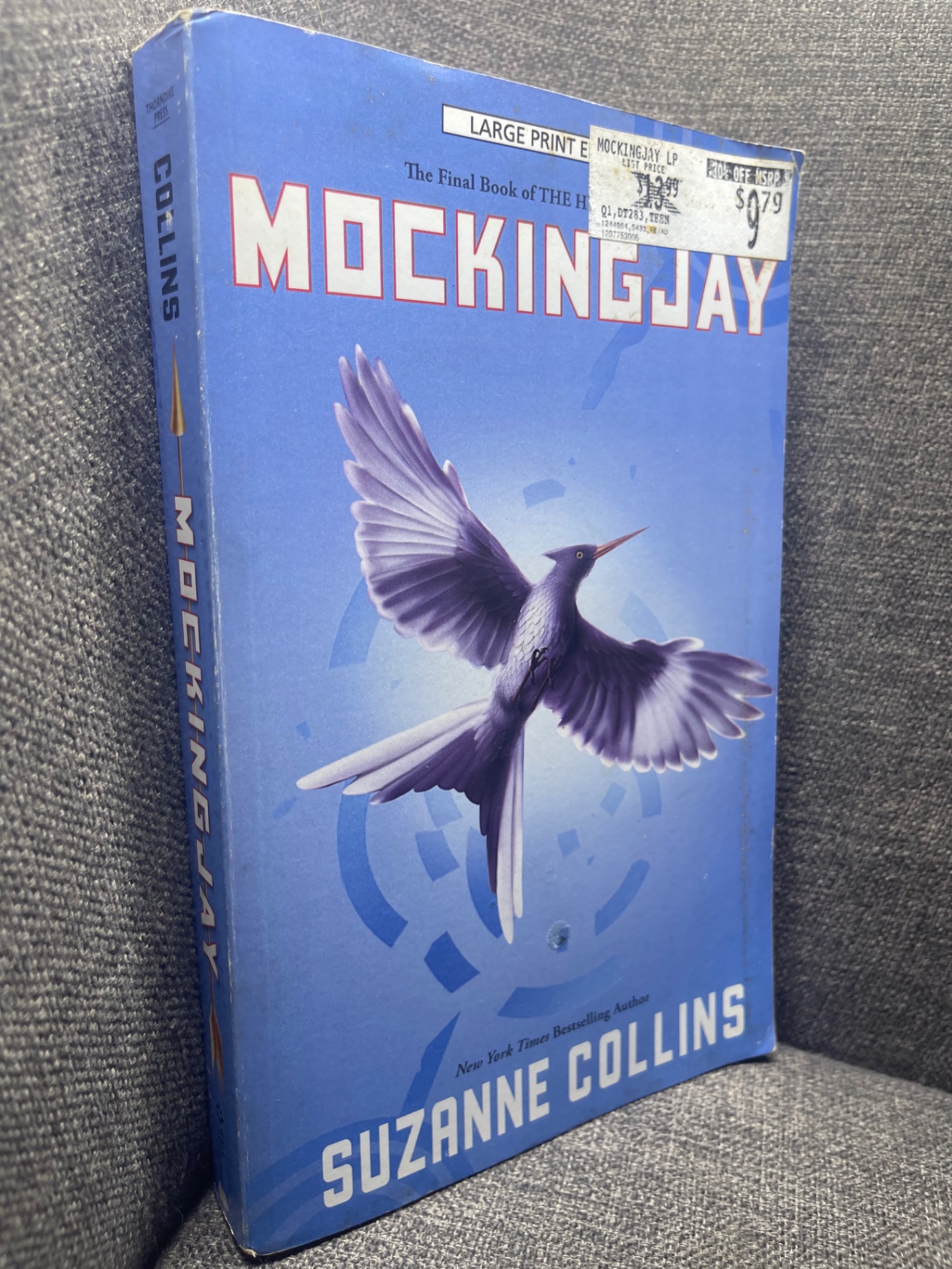 Mockingjay Collins 2010 mới 80% ố bẩn nhẹ ngoại văn HPB1704