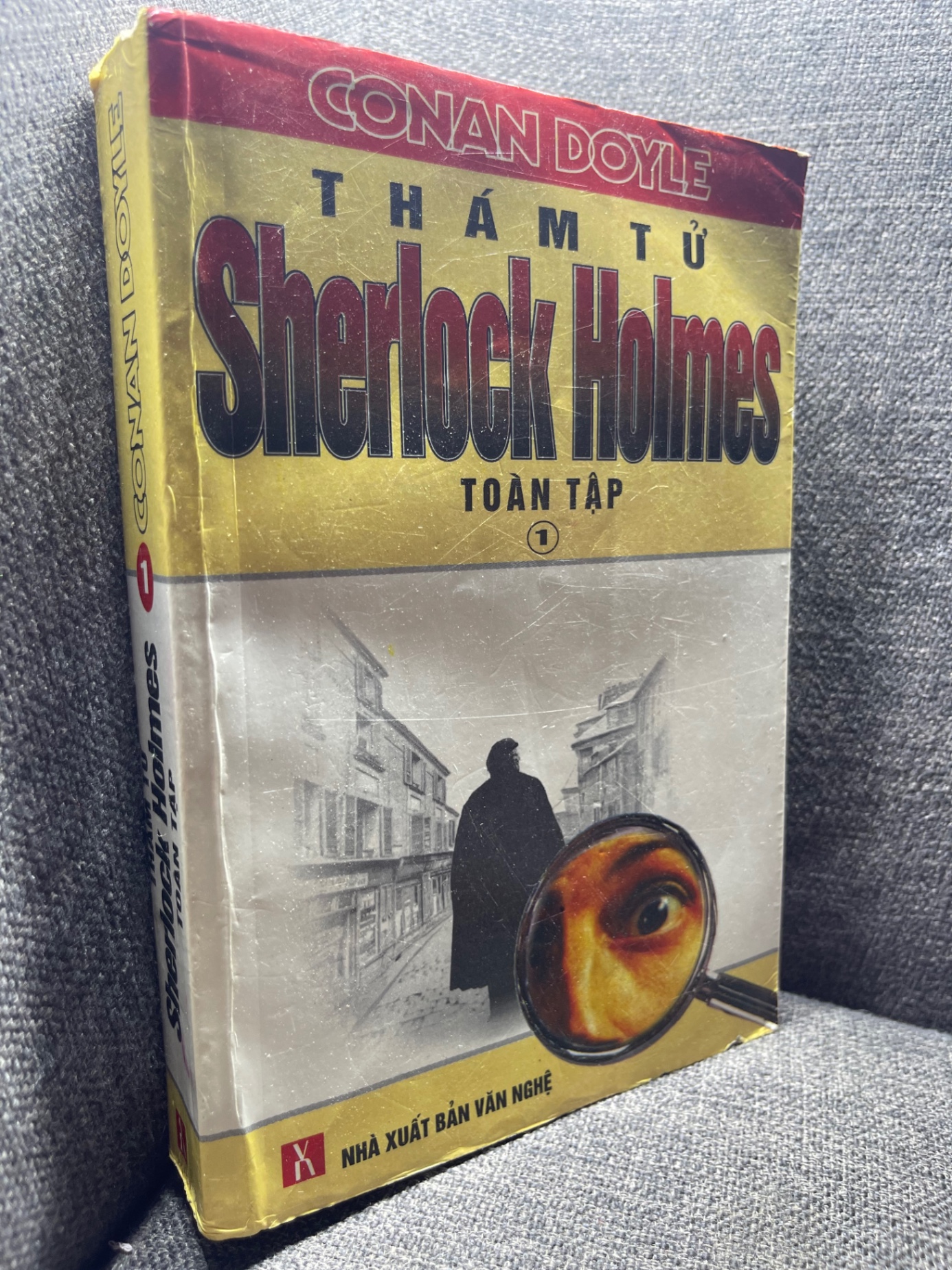 Thám tử Sherlock holmes toàn tập 1 Conan Doyle 2000 mới 70% bẩn viền HPB0205