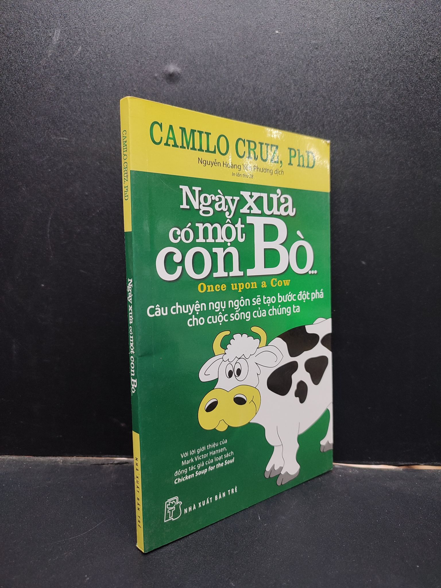 Ngày Xưa Có Một Con Bò Camilo Cuuz, PhD mới 90% bẩn nhẹ 2019 HCM0805 truyện ngụ ngôn