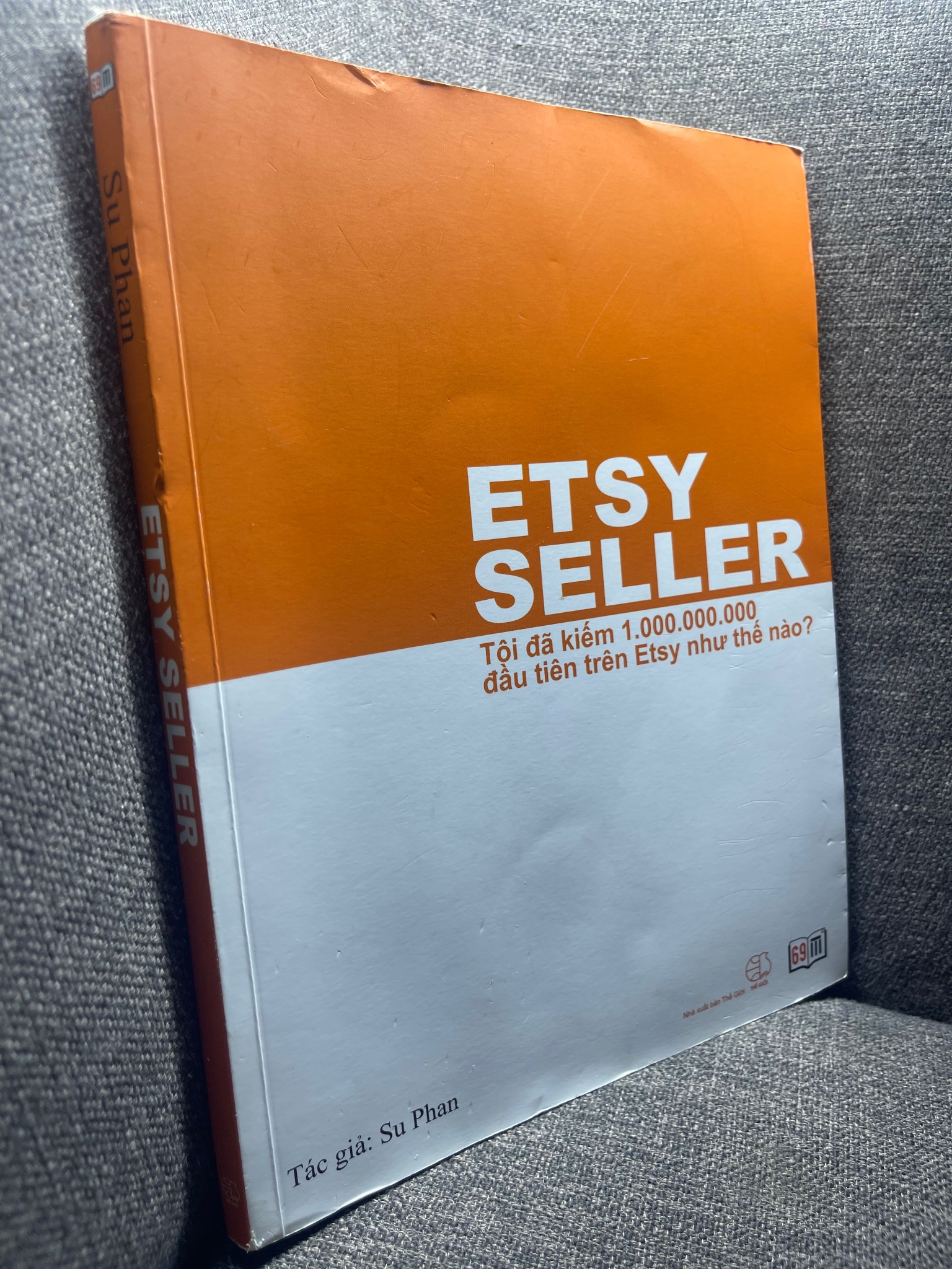 Etsy seller Su Phan 2021 mới 85% bìa sau ẩm tróc nhẹ HPB1105