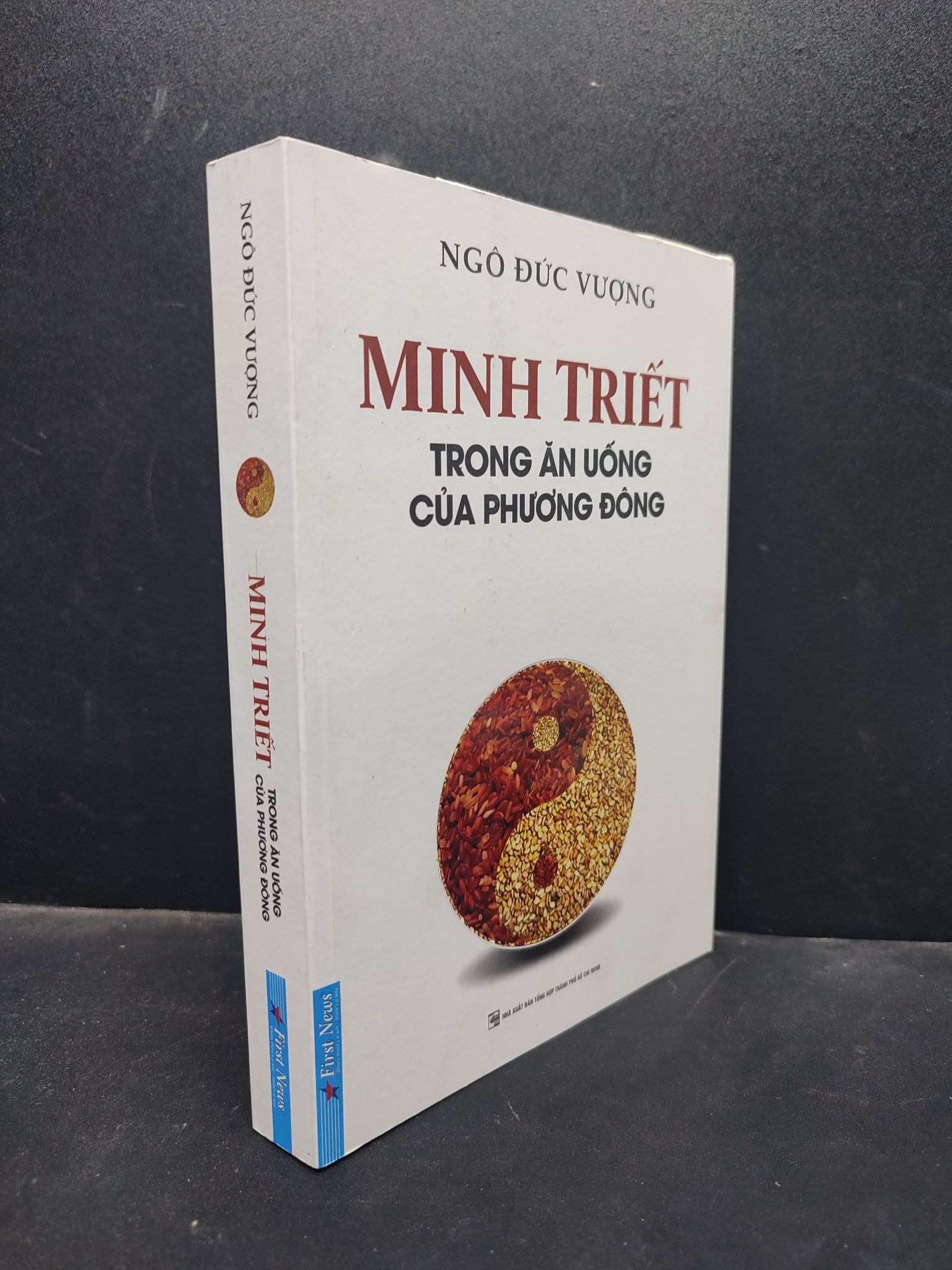 Minh triết trong ăn uống của phương Đông - Ngô Đức Vượng 2023 mới 80% bẩn lỗi trang HCM0805 khoa học