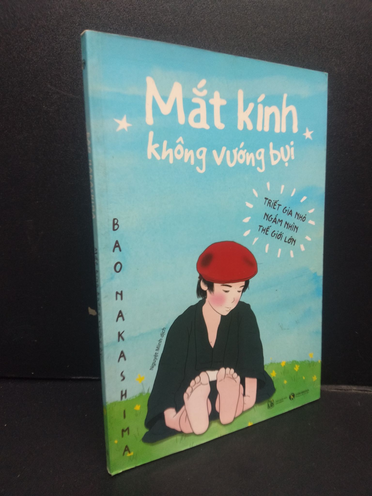 Mắt kính không vướng bụi mới 90% bẩn nhẹ 2018 HCM2105 Bao Nakashima SÁCH TÂM LÝ