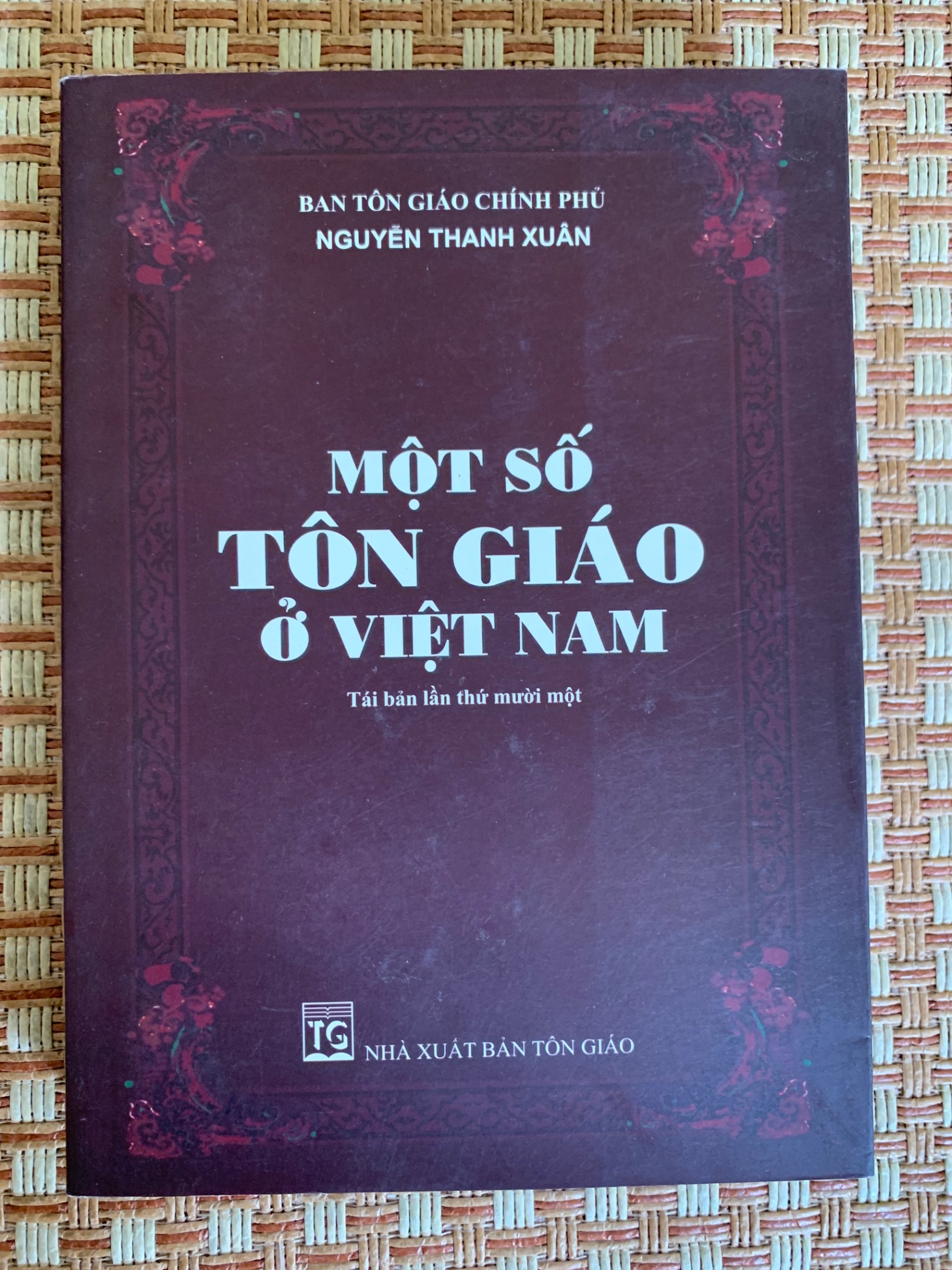 Một Số Tôn Giáo Ở Việt Nam ( tái bản lần 11,sách mới 90%,năm xb2013,nxb Tôn Giáo) Ban tông giáo chính phủ- STB3005- Sách Tôn Giáo