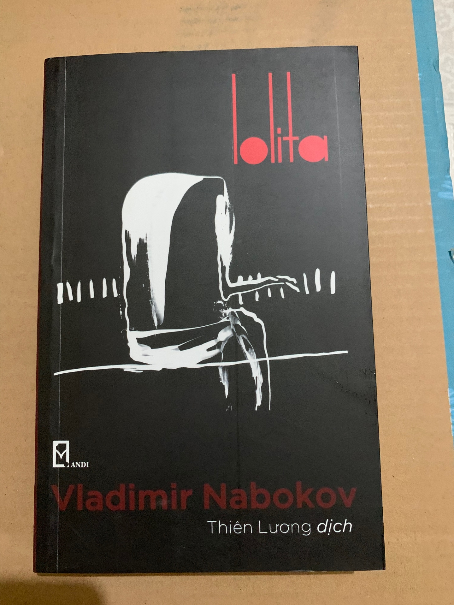 Lolita- tác giả Vladimir Nabokov- dịch giả Thiên Lương-NXB Andi 2018 Mới 95%- STB3005- Tiểu Thuyết