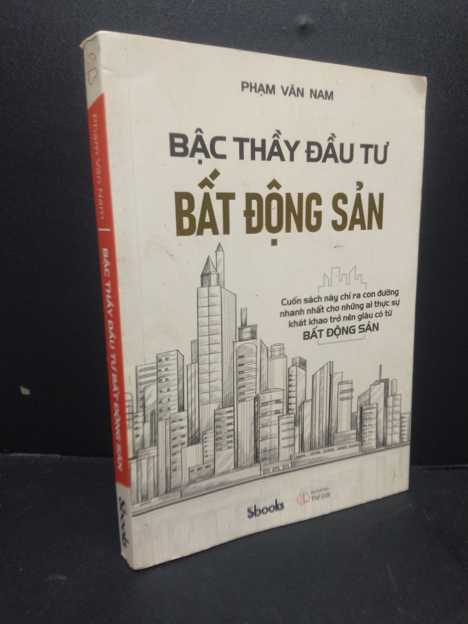 Bậc Thầy Đầu Tư Bất Động Sản mới 70% bẩn rách góc nhẹ 2021 HCM2405 Phạm Văn Nam SÁCH KINH TẾ - TÀI CHÍNH - CHỨNG KHOÁN