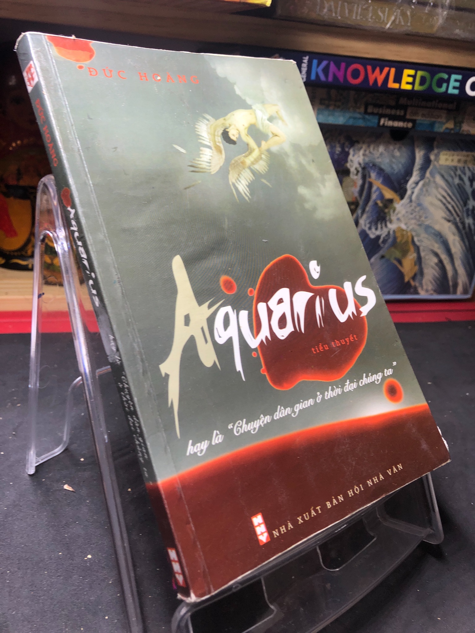 Aquarius hay là chuyện dân gian ở thời đại chúng ta 2011 mới 70% ố bẩn nhẹ Đức Hoàng HPB0906 SÁCH VĂN HỌC