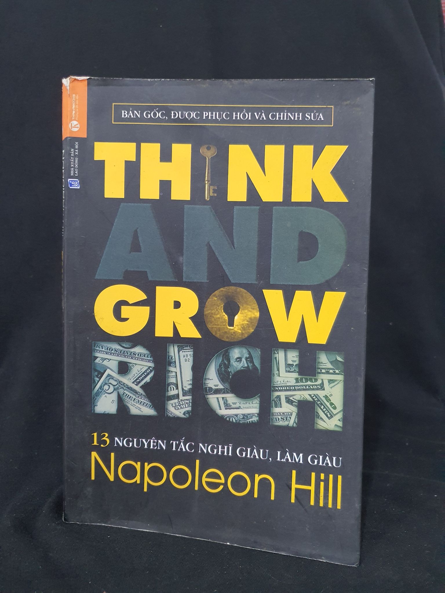 Think and grow rich mới 60% 2015 HSTB.HCM205 Napoleon Hill SÁCH KỸ NĂNG