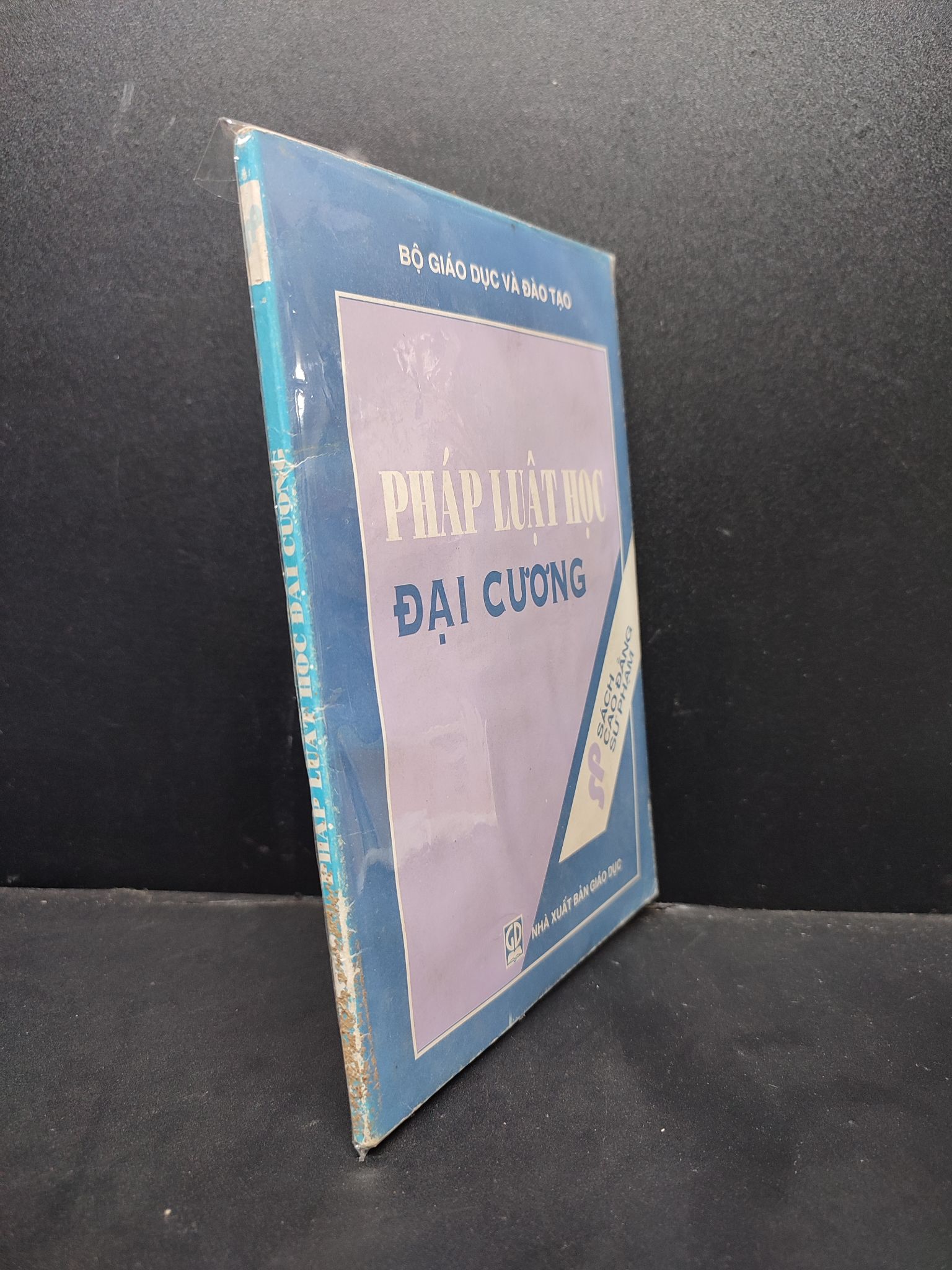 Pháp luật học đại cương bộ giáo dục và đào tạo mới 80% ố nhẹ bần bìa HCM0806 giáo trình