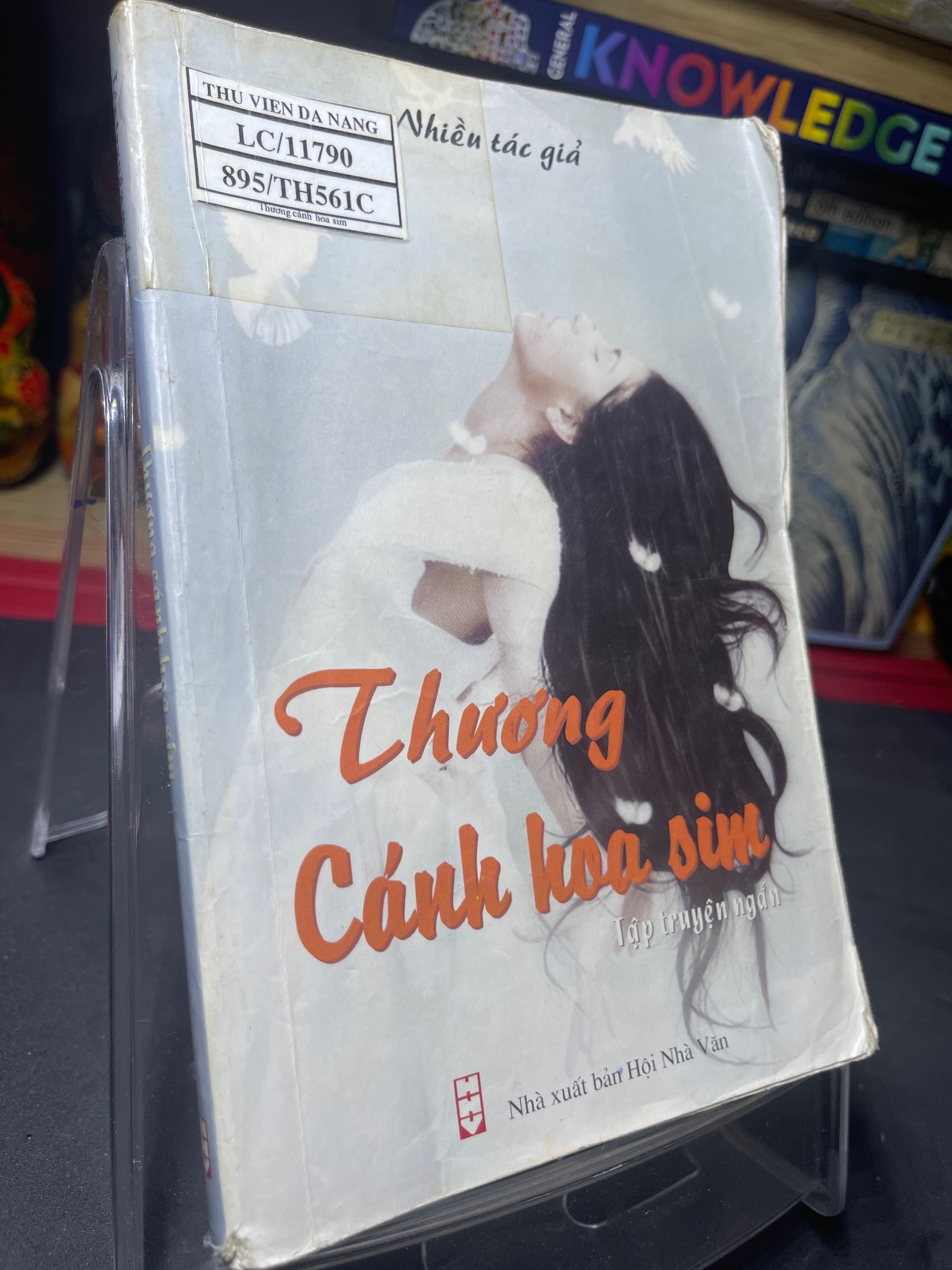 Thương cánh hoa sim 2010 mới 75% ố bẩn nhẹ Nhiều tác giả HPB0906 SÁCH VĂN HỌC