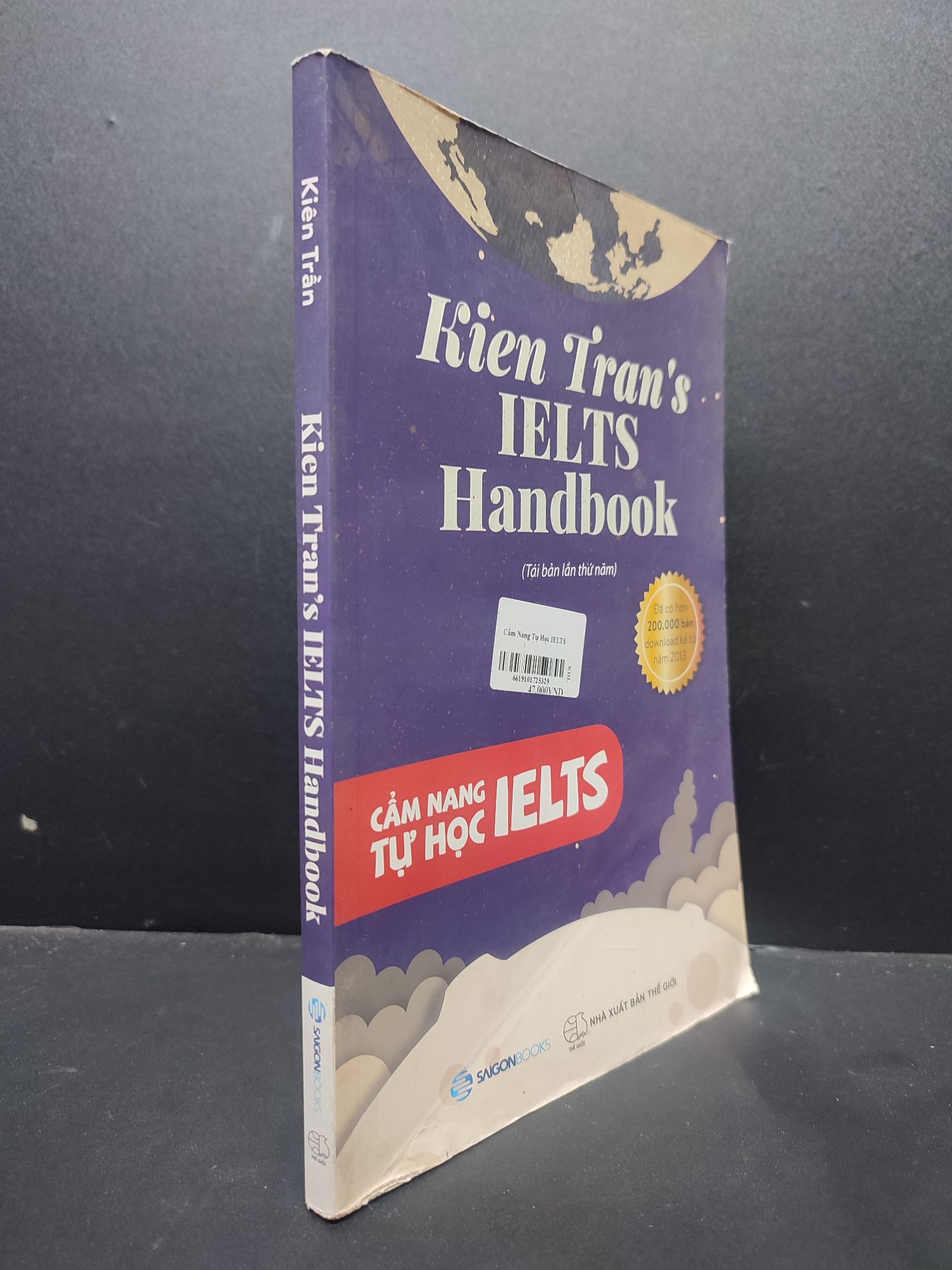 Kien Tran's IELTS Handbook mới 70% ố nhẹ, bẩn bìa 2018 HCM1406 Kiên Trần SÁCH HỌC NGOẠI NGỮ