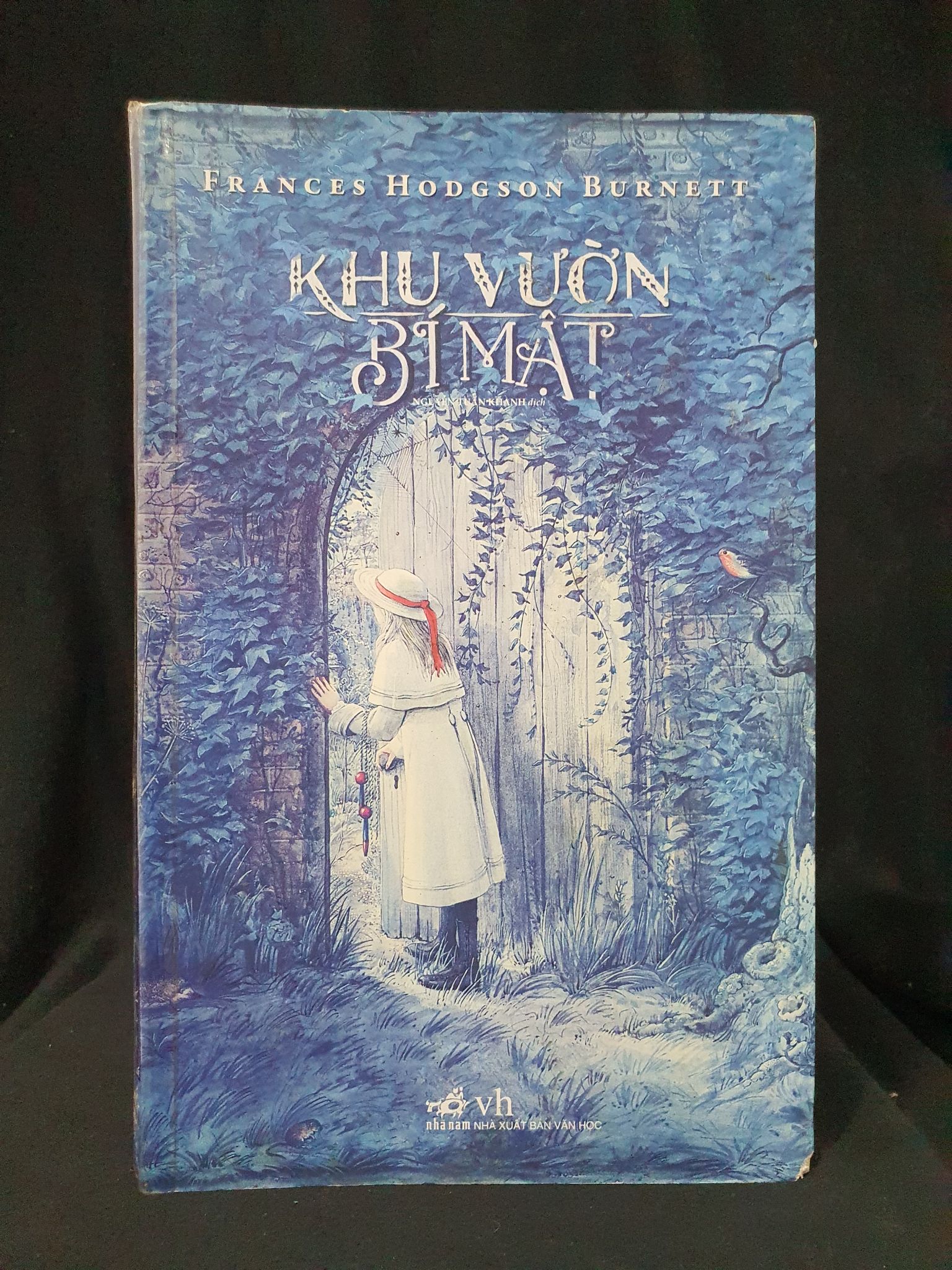 KHU VƯỜN BÍ MẬT MỚI 50% BỊ DÁNH VÀI TRANG CUỐI HSTB.HCM205 FRANCES HODGSON BURNETT SÁCH VĂN HỌC