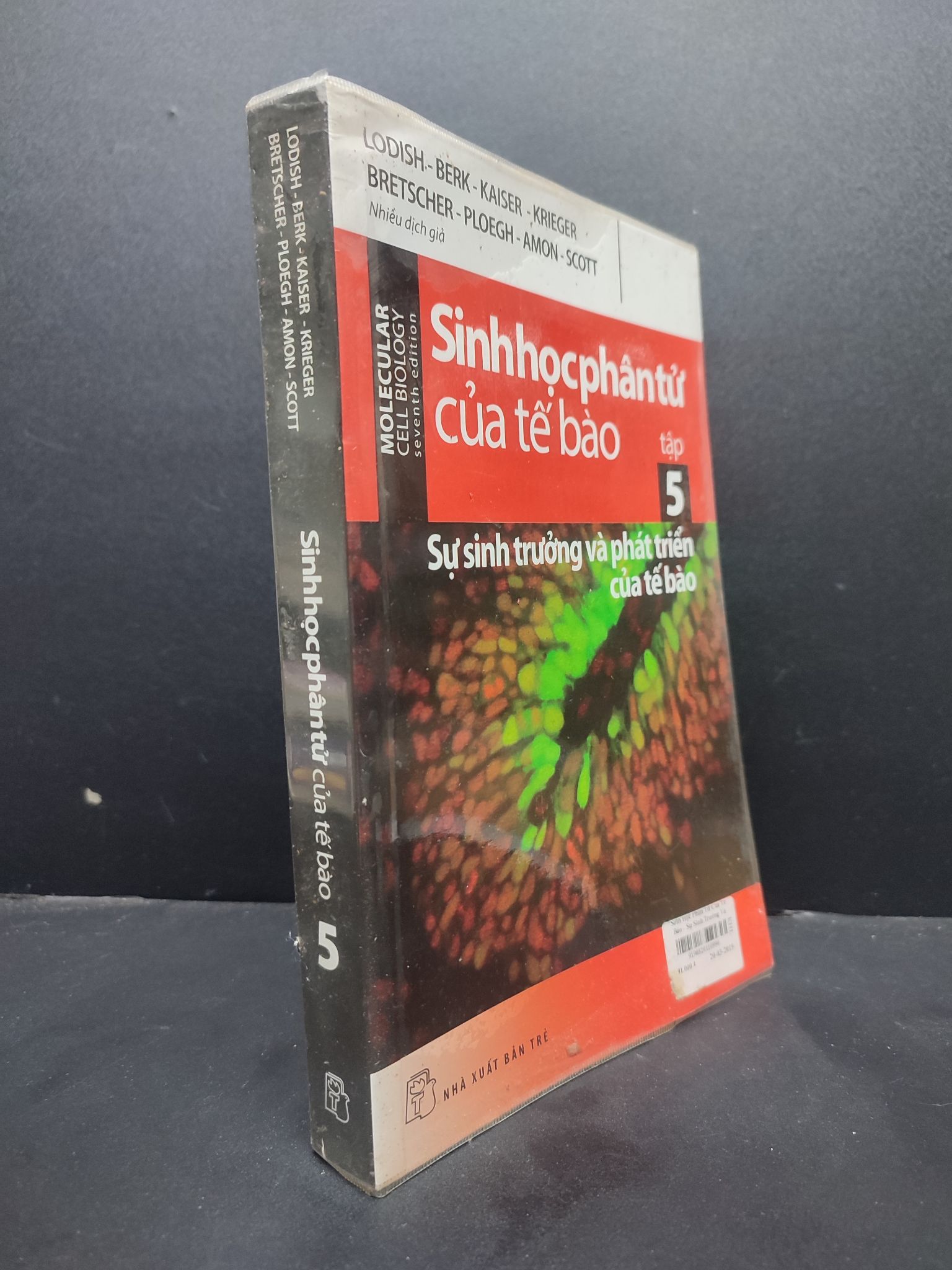 Sinh học phân tử của tế bào tập 5 - sự sinh trưởng và phát triển của tế bào mới 90% ố nhẹ, có bookcare HCM1406 Lodish SÁCH KHOA HỌC ĐỜI SỐNG