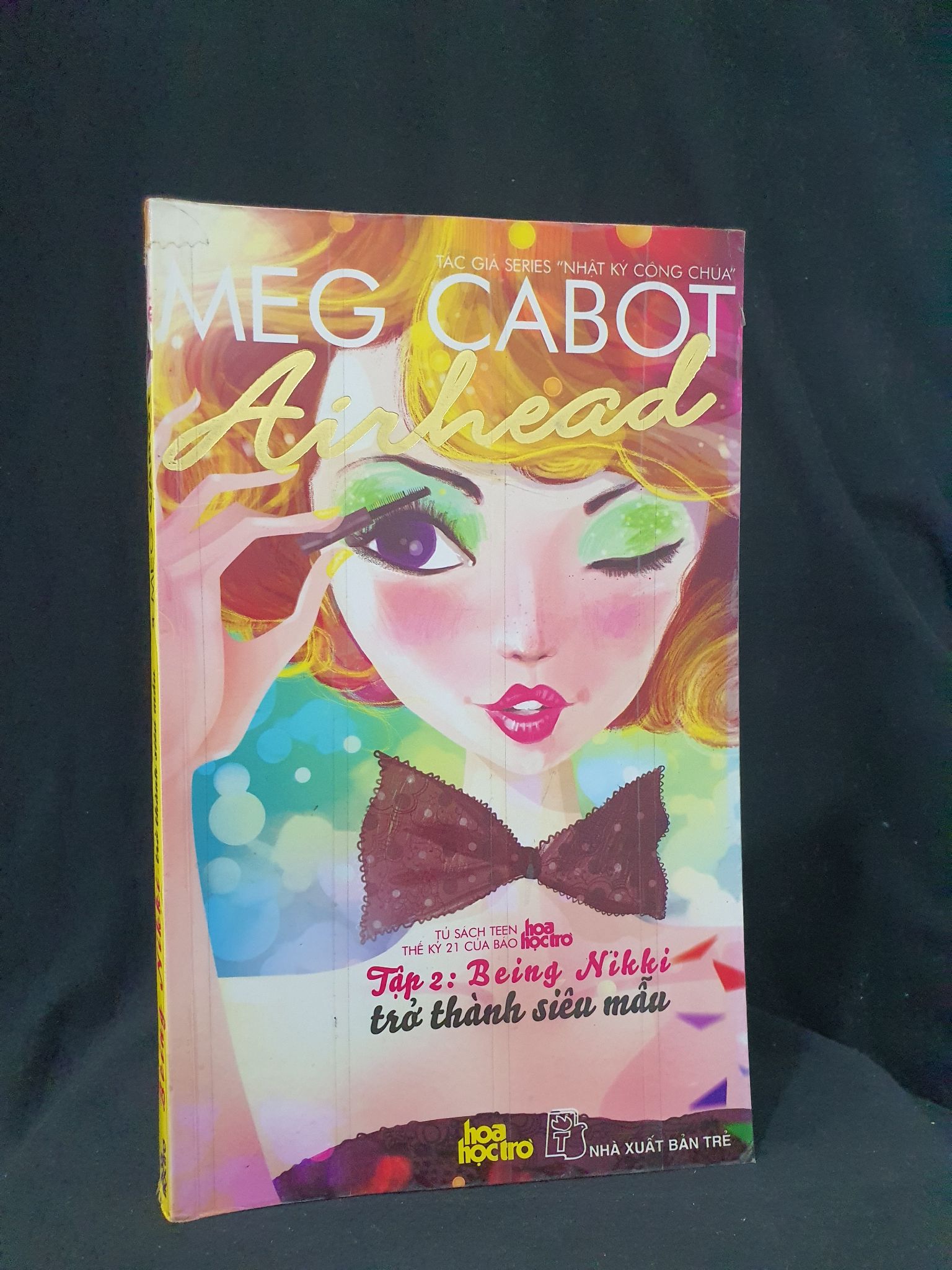 BEING NIKKI TRỞ THANH SIÊU MẪU MỚI 80% 2011 HSTB.HCM205 MEG CABOT SÁCH VĂN HỌC