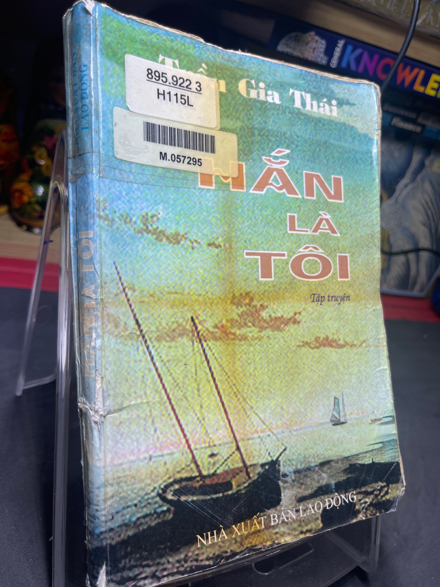 Hắn là tôi 1997 mới 50% ố bẩn Trần Gia Thái HPB0906 SÁCH VĂN HỌC