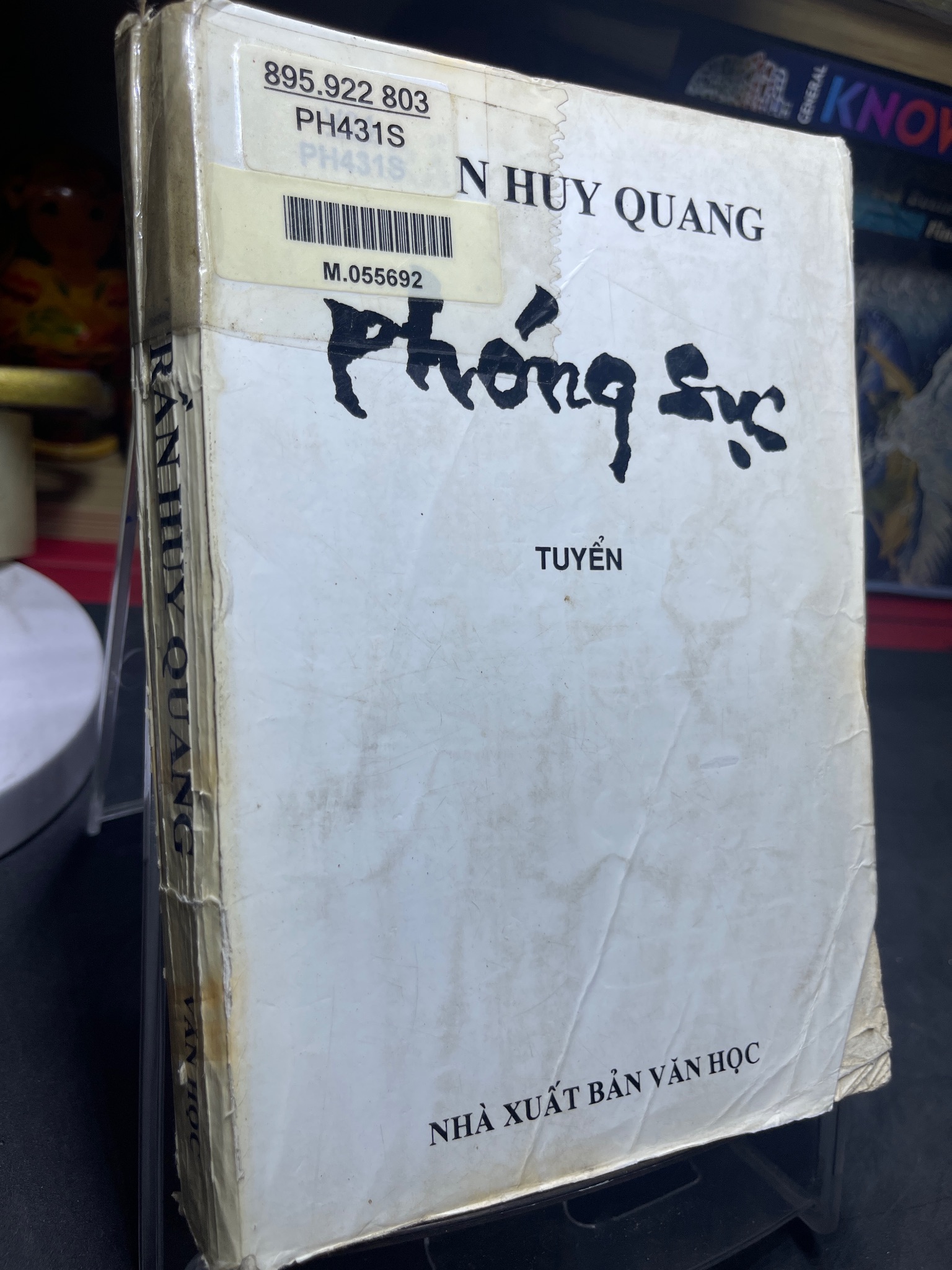 Phóng sự Trần Huy Quang 1995 mới 50% ố bẩn Trần Huy Quang HPB0906 SÁCH VĂN HỌC