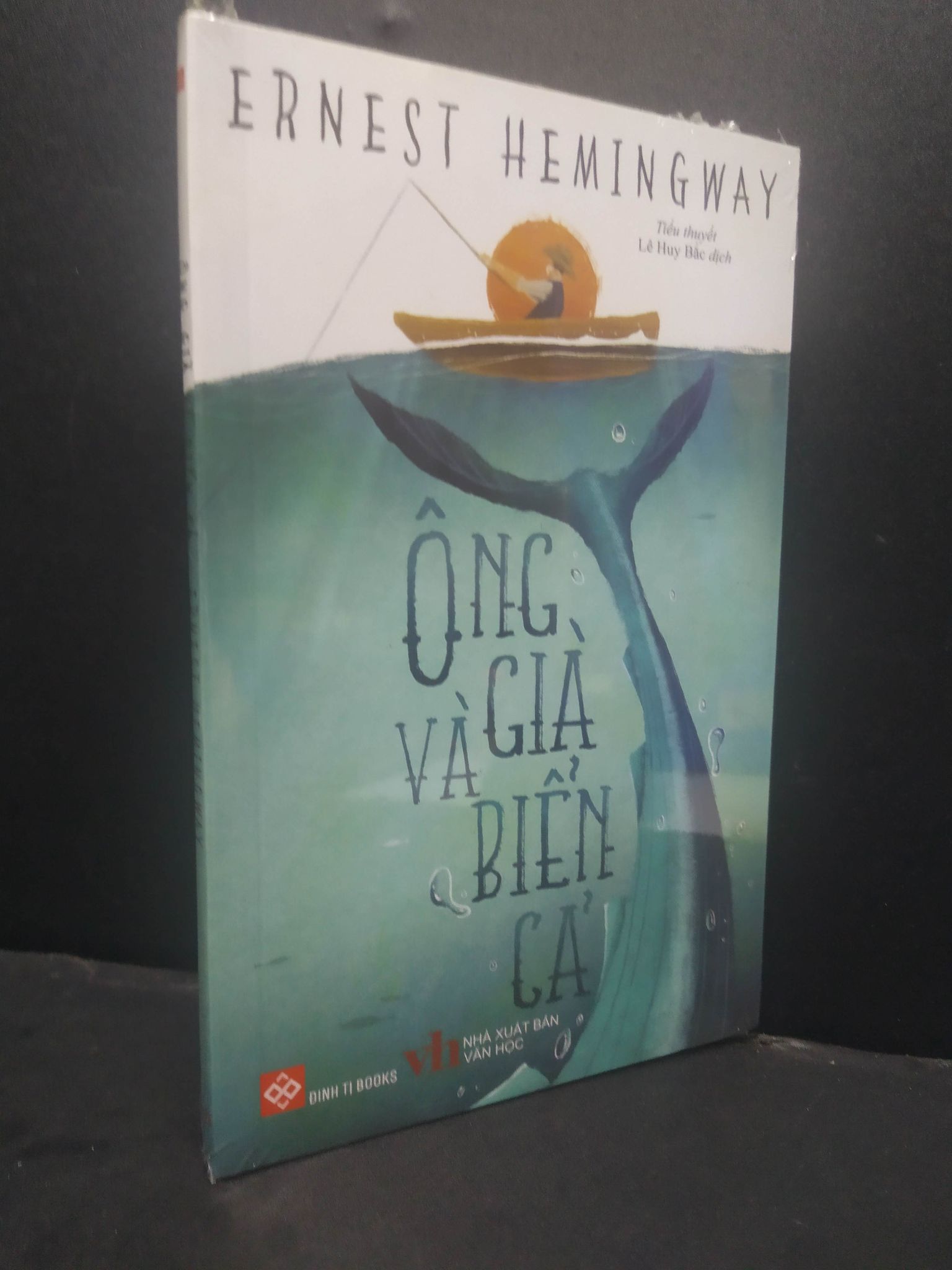 Ông Già Và Biển Cả mới 100% HCM1406 Ernest Hemingway SÁCH VĂN HỌC