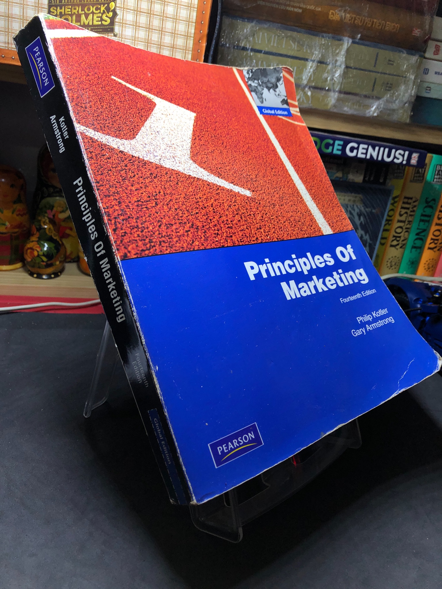 Principles Of Marketing Fourteenth Edition mới 70% bẩn cong cạnh bìa Philip Kotler và Gary Armstrong HPB2006 SÁCH MARKETING KINH DOANH