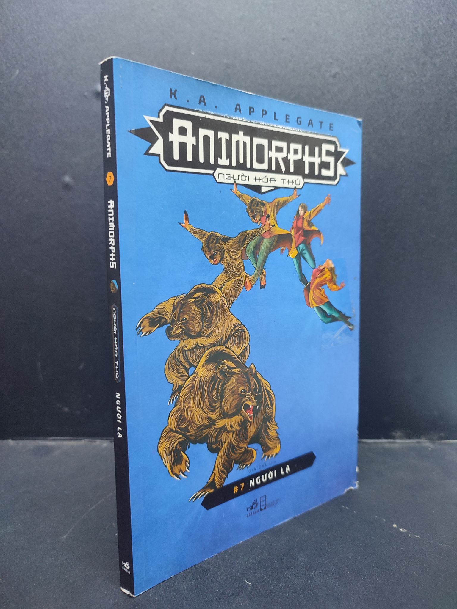 Animorphs Người Hóa Thú 7 Người Lạ mới 80% ố nhẹ 2018 HCM2606 K. A. Applegate VĂN HỌC