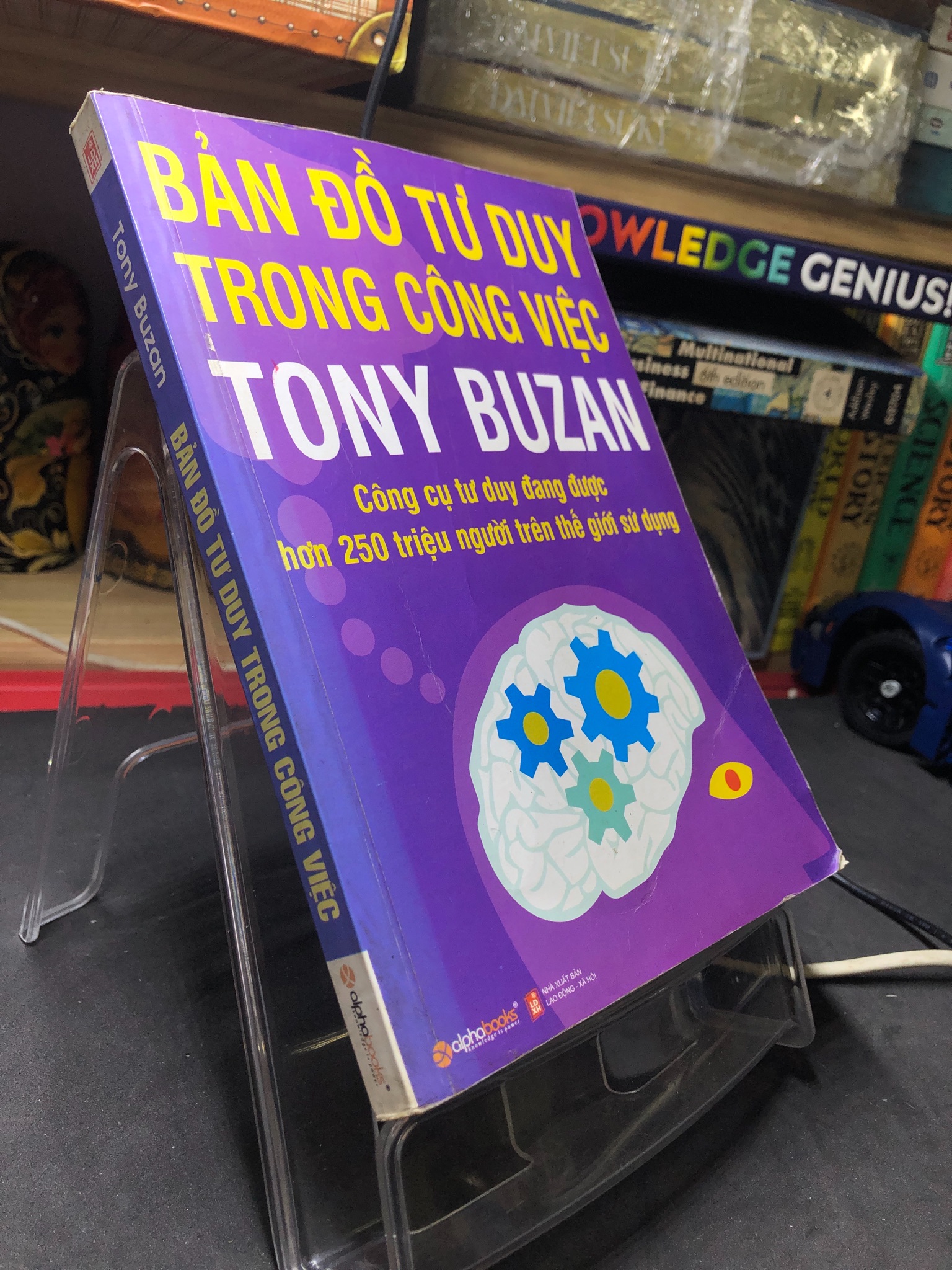 Bản đồ tư duy trong công việc 2011 mới 75% ố bẩn bụng sách Tony Buzan HPB2606 KỸ NĂNG