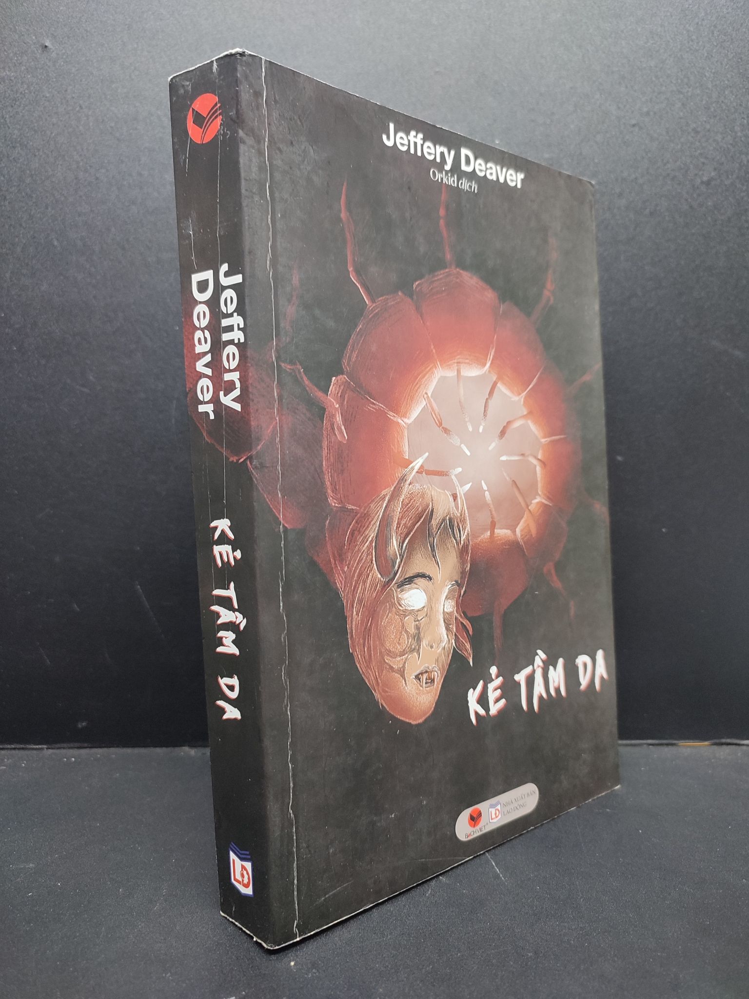 Kẻ Tầm Da mới 90% bẩn nhẹ 2020 HCM2606 Jeffery Deaver VĂN HỌC