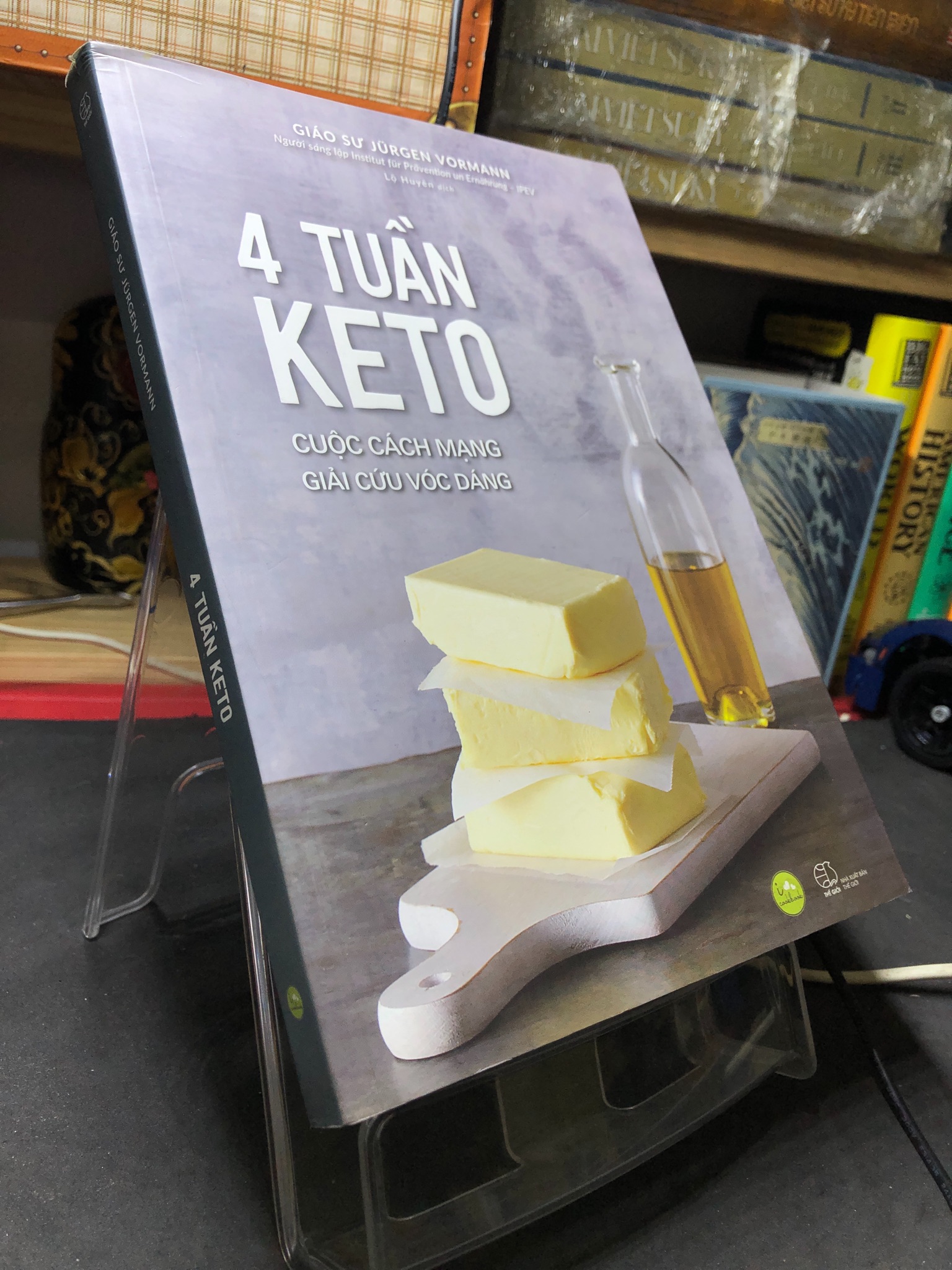 4 tuần KETO cuộc cách mạng giải cứu vóc dáng 2019 mới 85% bẩn bụi GS Jurgen Vormann HPB2706 SỨC KHỎE - THỂ THAO