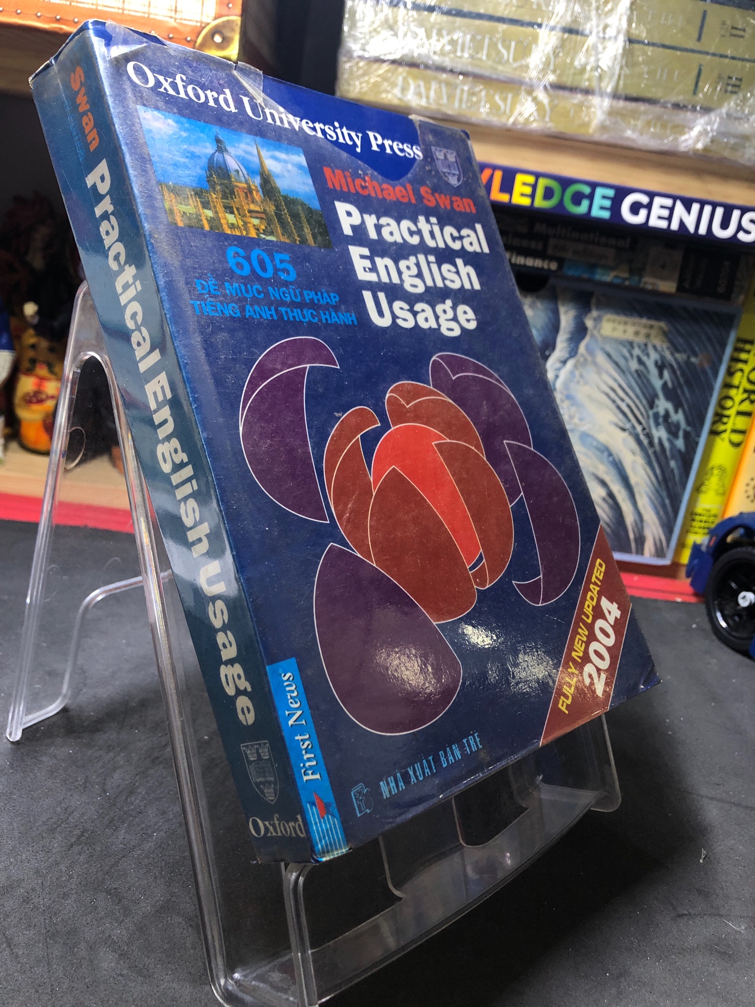 Practical English usage 605 đề mục tiếng Anh thực hành 2004 mới 70% ố bẩn bụng sách Michael Swan HPB0207 HỌC NGOẠI NGỮ