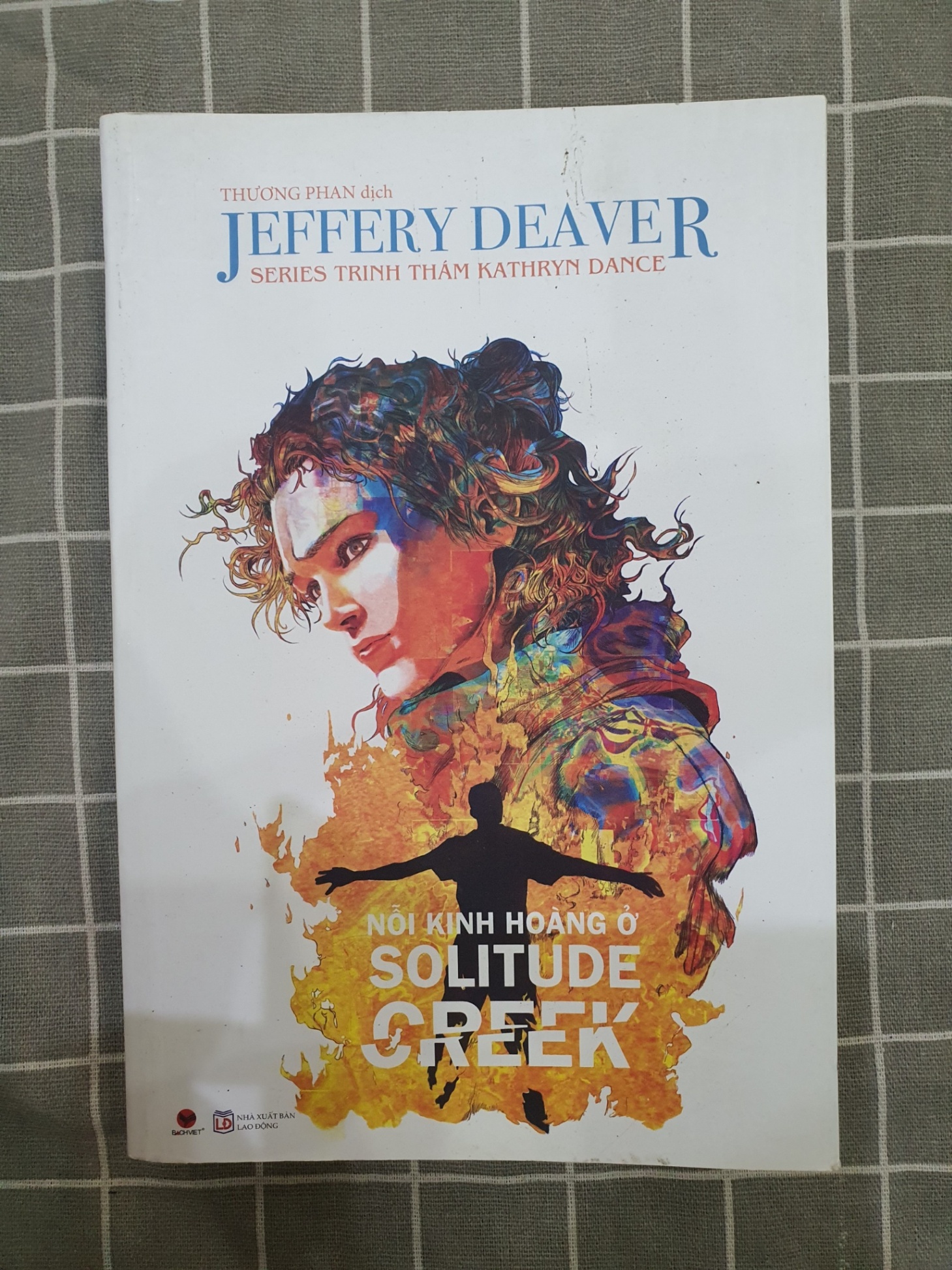 Nỗi kinh hoàng ở Solitude Creek Jeffery Deaver TSTK0607 mới 85% SÁCH VĂN HỌC