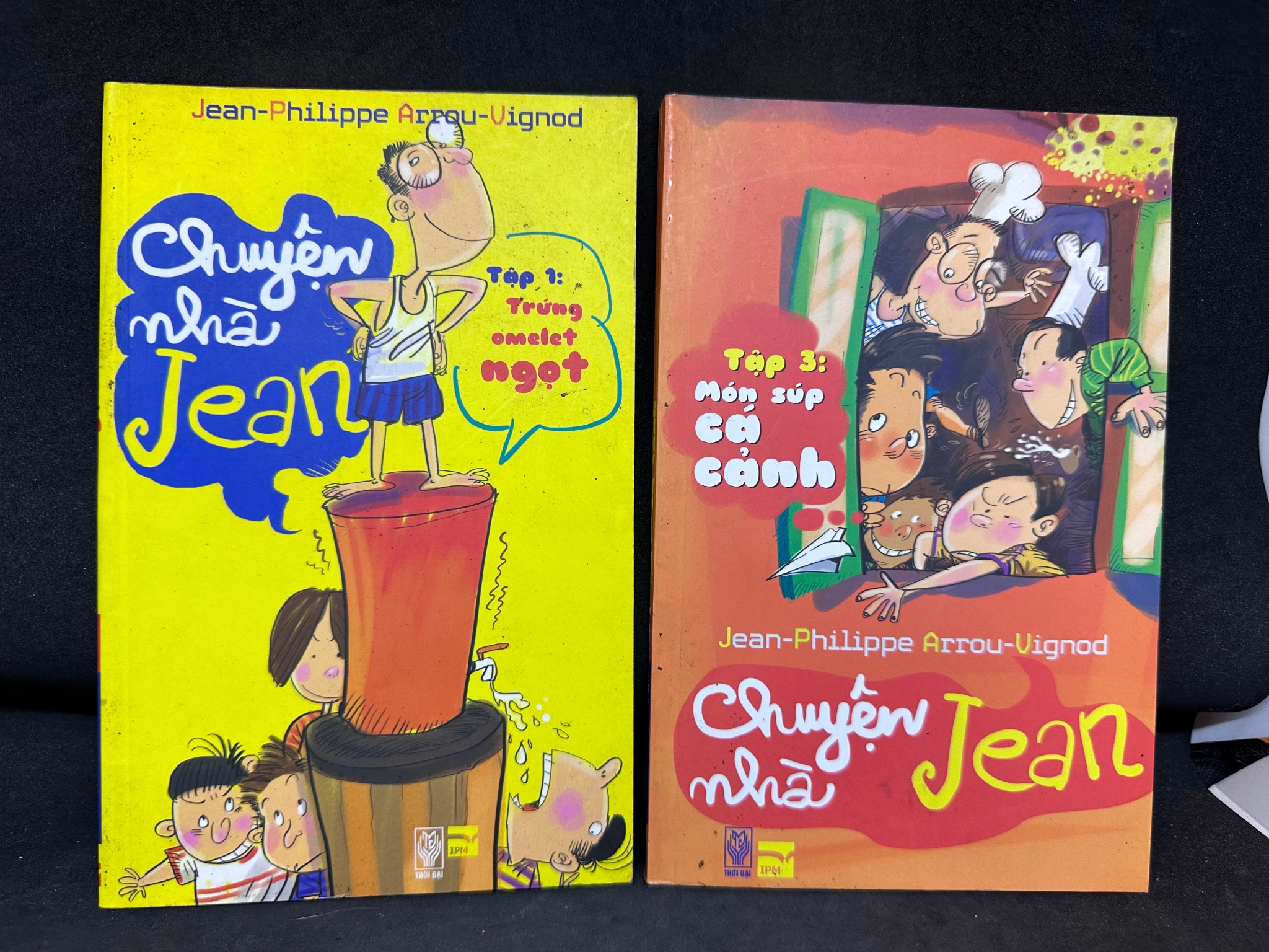 Combo 2 Cuốn Chuyện Nhà Jean, Tập 1 Và 3, Jean-Philippe Arrou-Vignod, Mới 70% (Ố Vàng), 2010 SBM0307