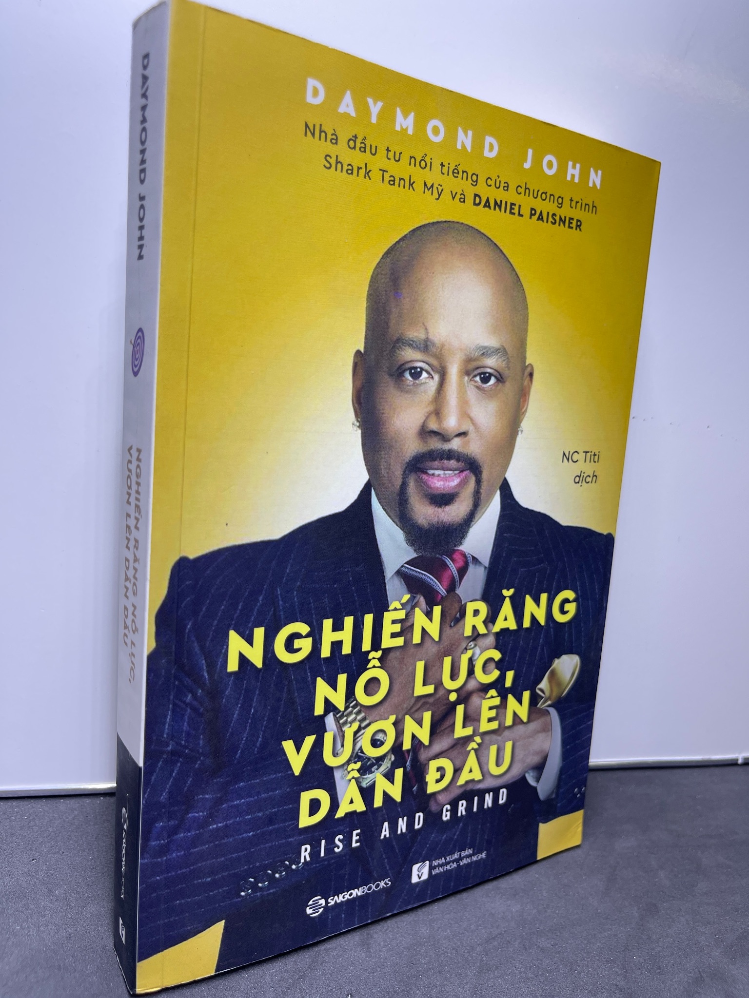 Nghiến răng nỗ lực, vươn lên dẫn đầu 2020 mới 90% Daymond John HPB1607 KỸ NĂNG