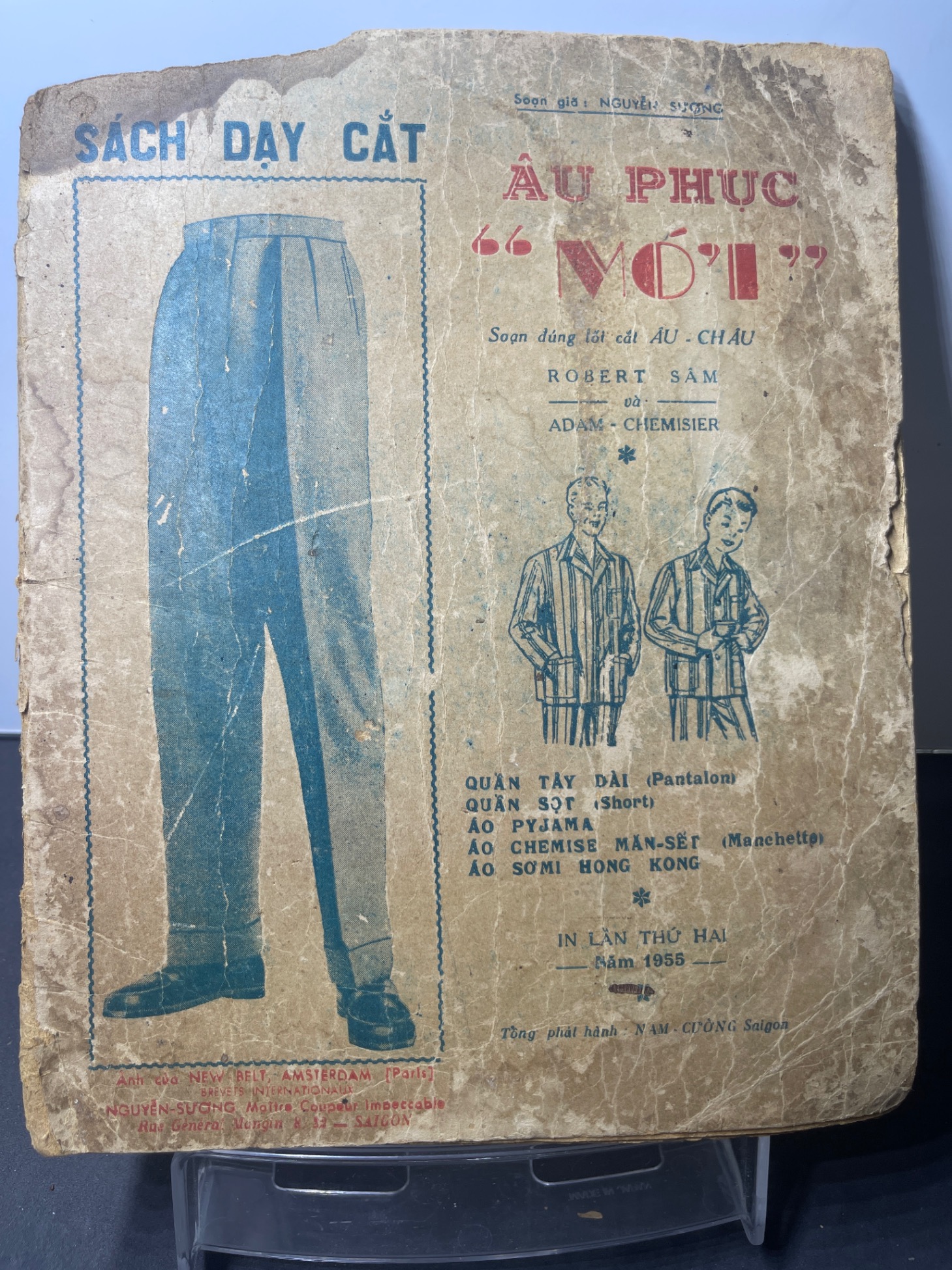 Sách dạy cắt âu phục mới Soạn đúng lối cắt Âu châu 1955 mới 50% ố vàng rách góc bìa xấu Nguyễn Sương HPB2207 GIÁO TRÌNH, CHUYÊN MÔN