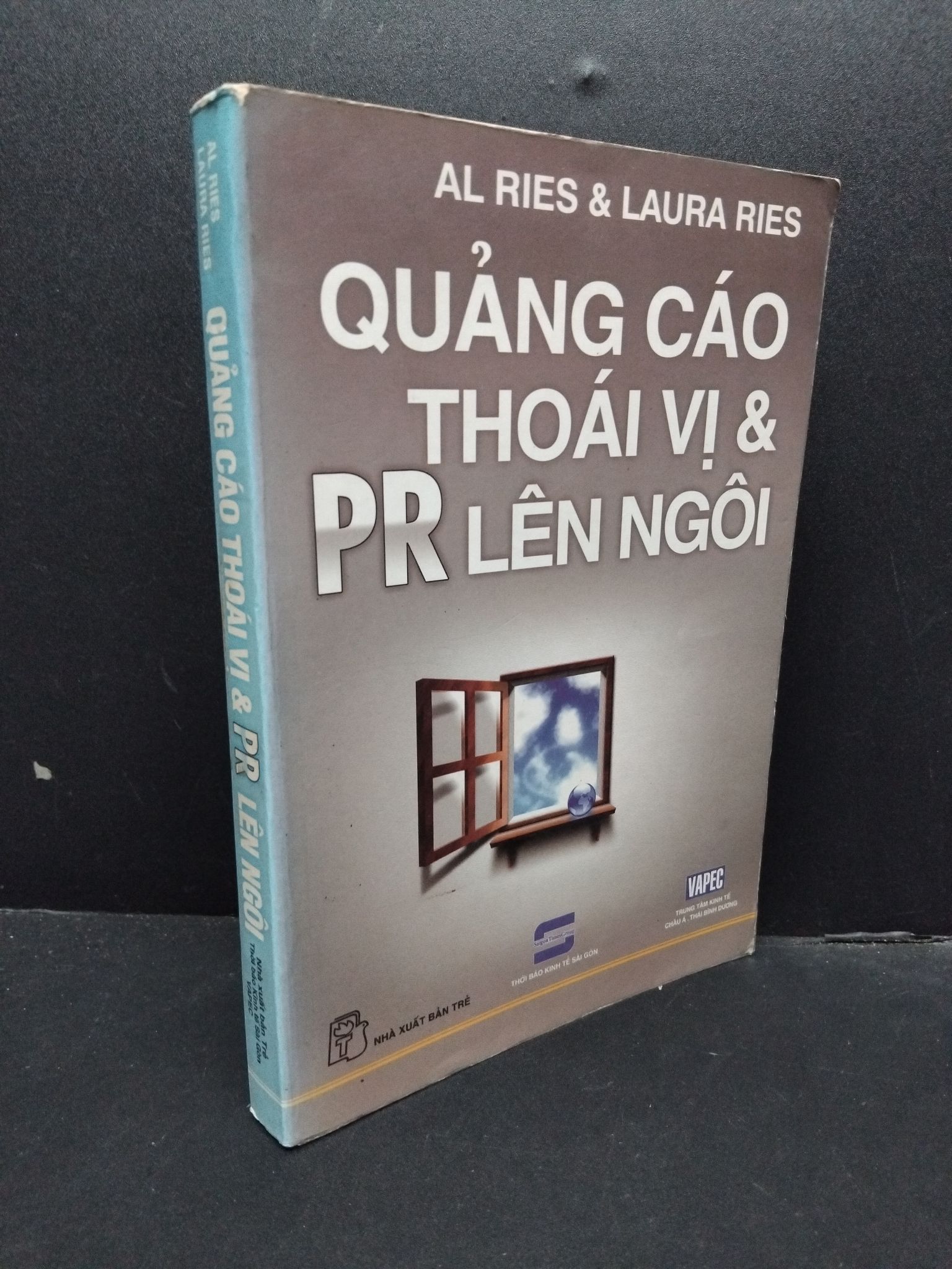 Quảng Cáo Thoái Vị Và Pr Lên Ngôi mới 80% ố vàng 2015 HCM0107 Al Ries & Laura Ries MARKETING KINH DOANH