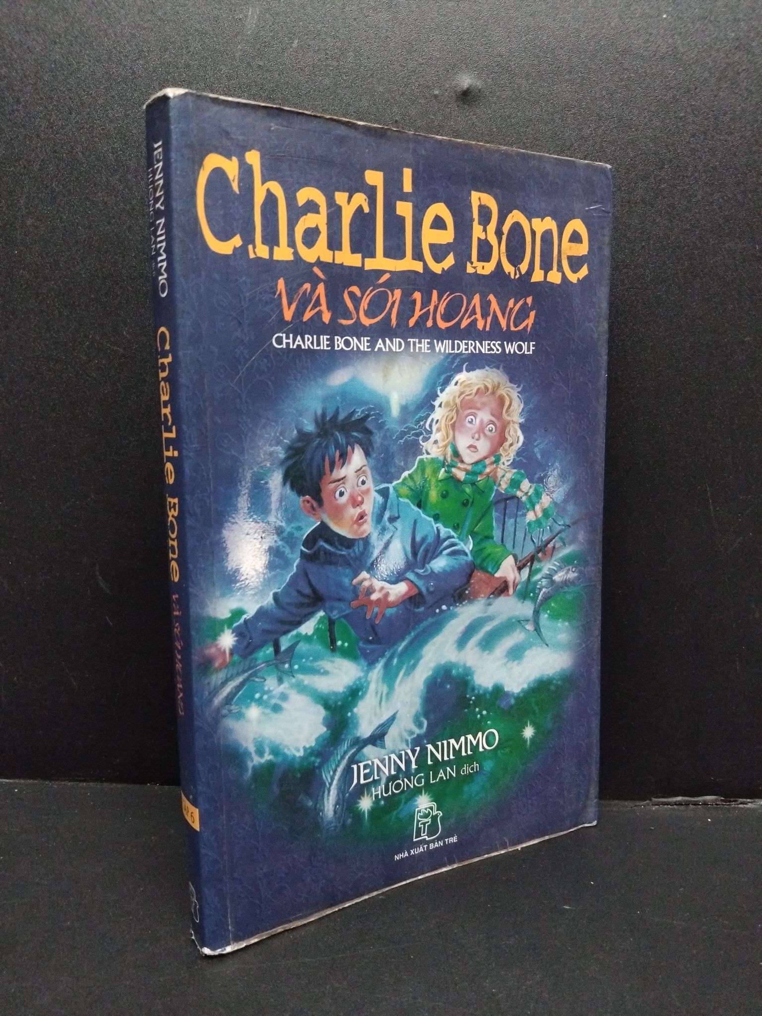 Charlie Bone và sói hoang mới 60% ố ẩm nặng 2009 HCM2207 Jenny Nimmo VĂN HỌC