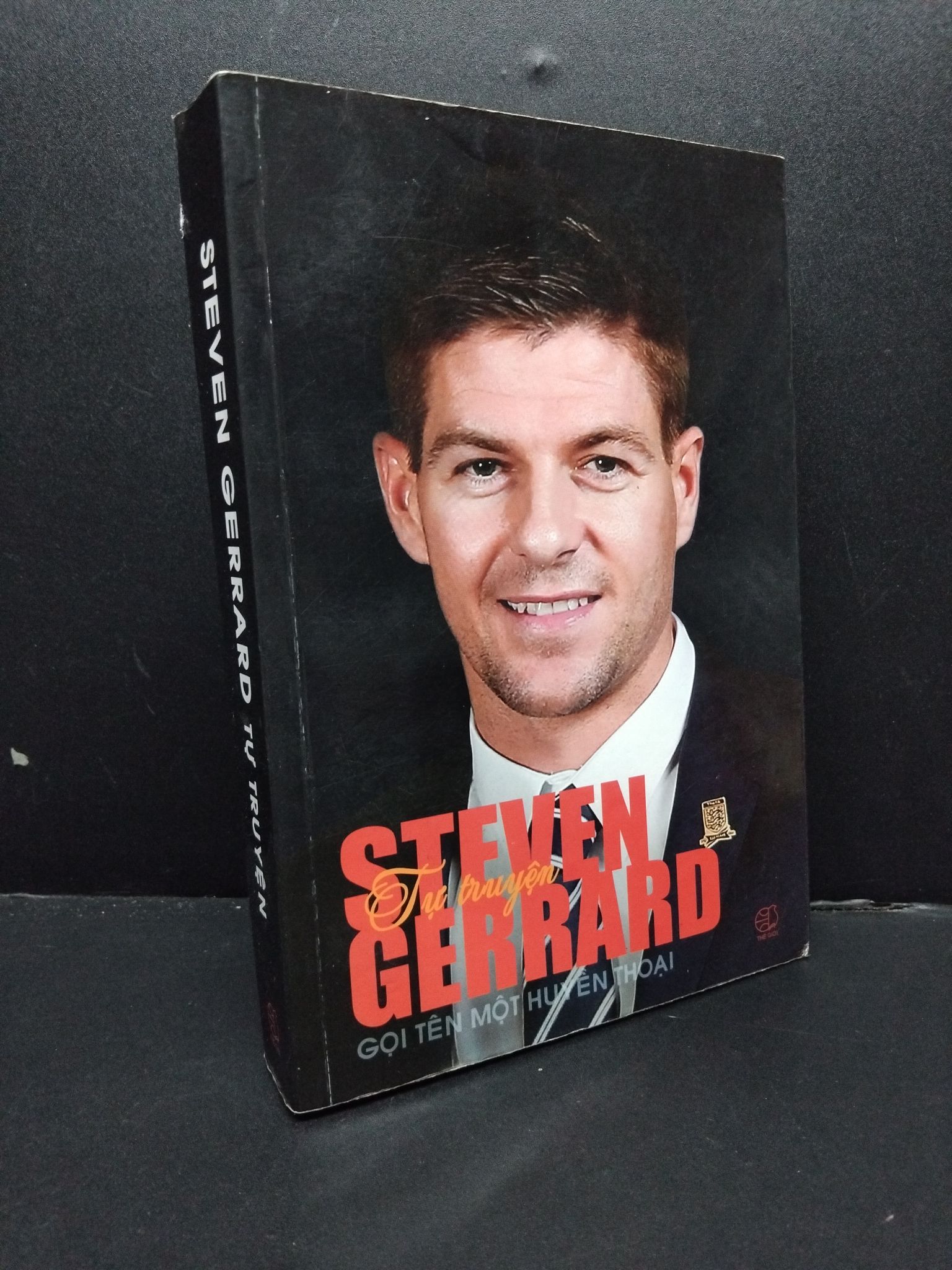 Steven Gerrard tự truyện gọi tên một huyền thoại mới 80% ố nhẹ 2014 HCM2207 DANH NHÂN