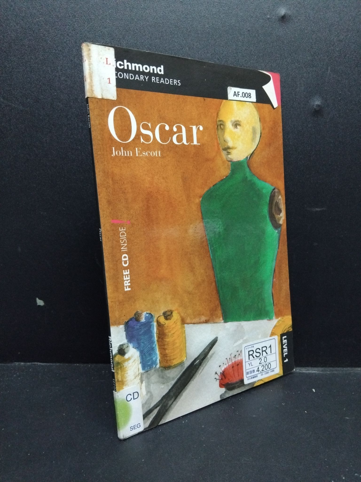 Oscar (kèm CD) mới 80% ố bẩn nhẹ HCM2207 John Escott NGOẠI VĂN