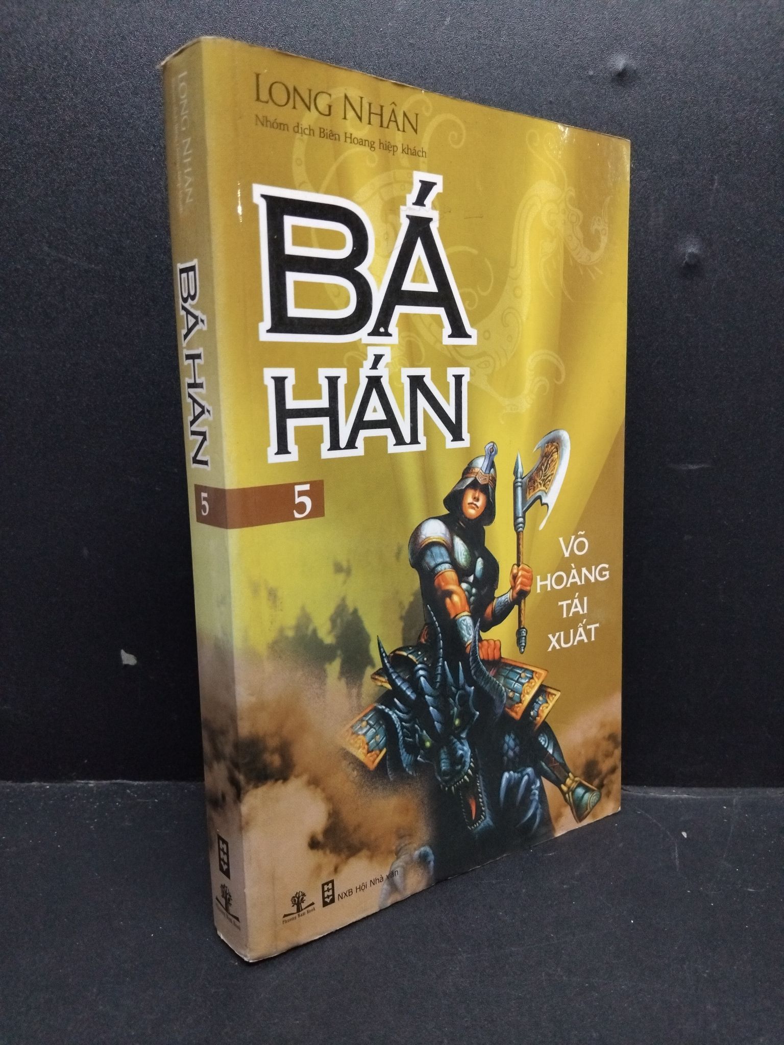 Bá Hán tập 5 mới 80% ố 2009 HCM1906 Long Nhân SÁCH VĂN HỌC