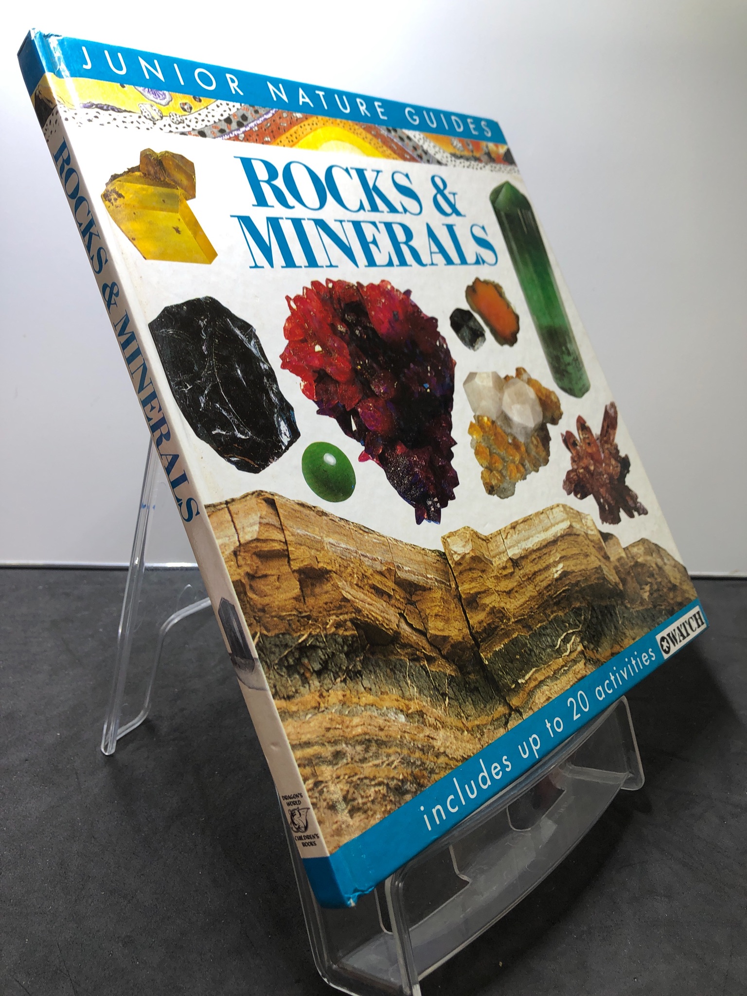 Rocks and Minerals BÌA CỨNG mới 85% bẩn nhẹ Junior Nature Guides HPB2707 NGOẠI VĂN