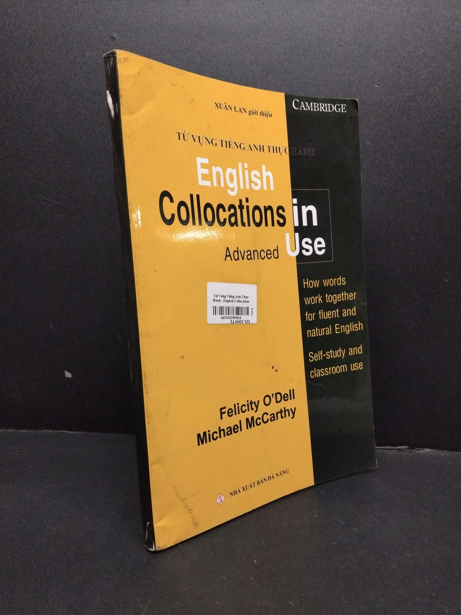 Từ vựng tiếng anh thực hành English Collocations In Advanced Use mơi 80% ố bẩn nhẹ trầy gáy HCM2606 Xuân Lan HỌC NGOẠI NGỮ