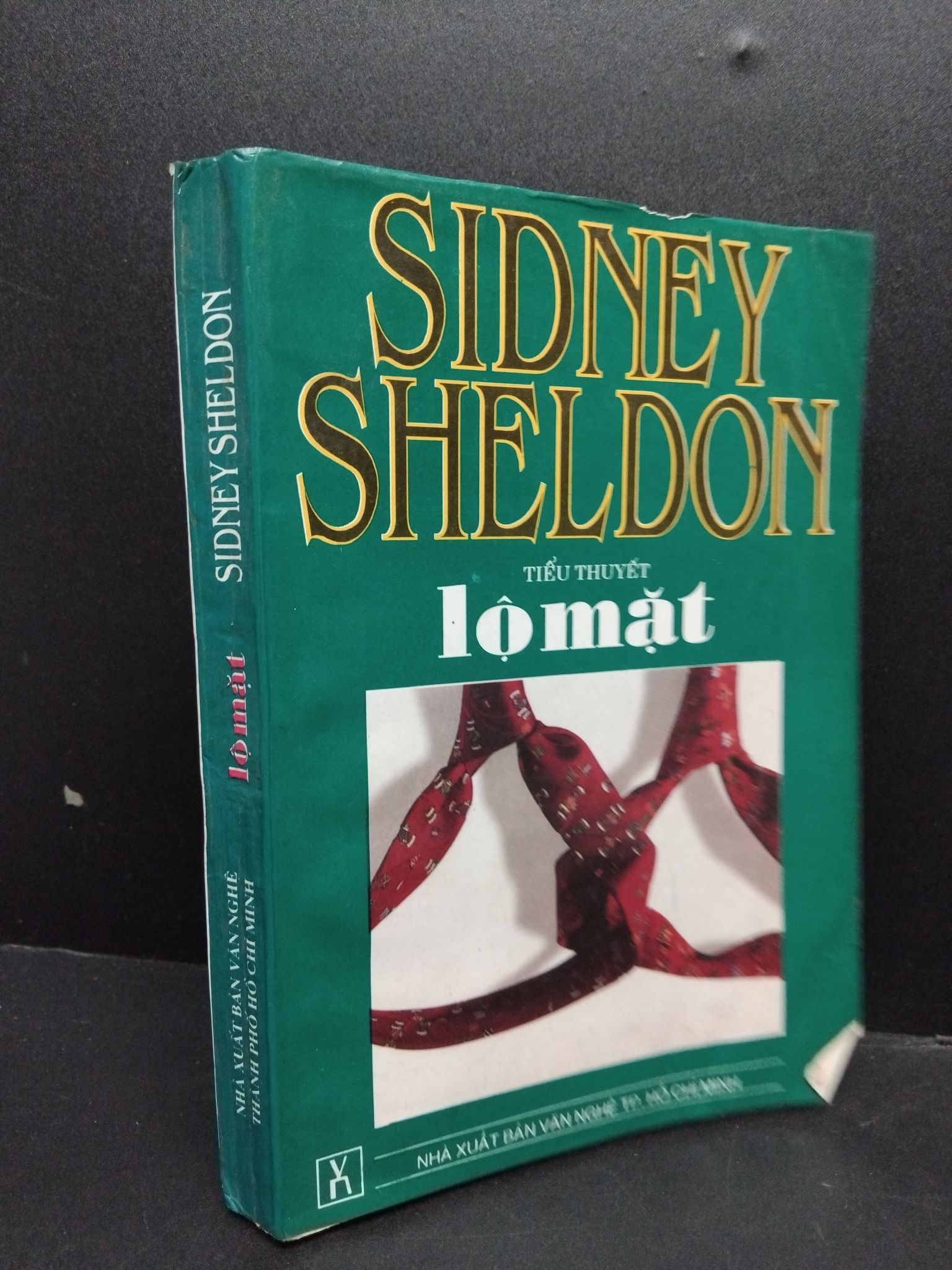 Lộ mặt mới 70% ố vàng có mộc đỏ 1996 HCM1008 Sidney Sheldon VĂN HỌC