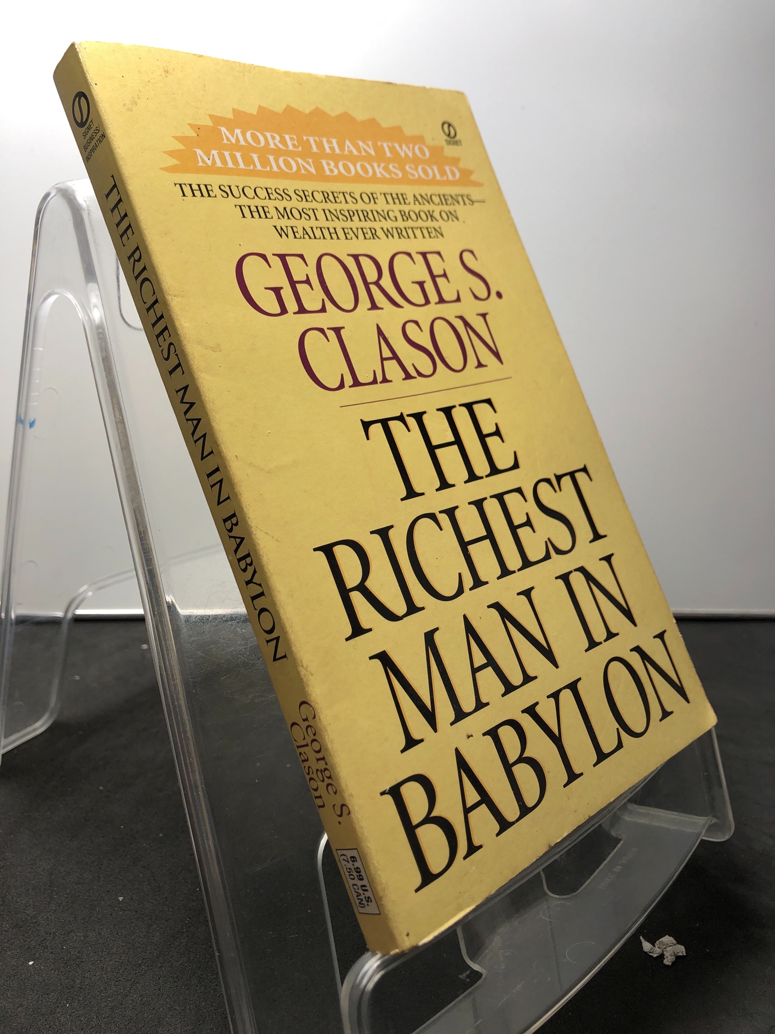 The richest man in Babylon tình trạng mới 75% ố vàng Georges S.Clason HPB1908 NGOẠI VĂN