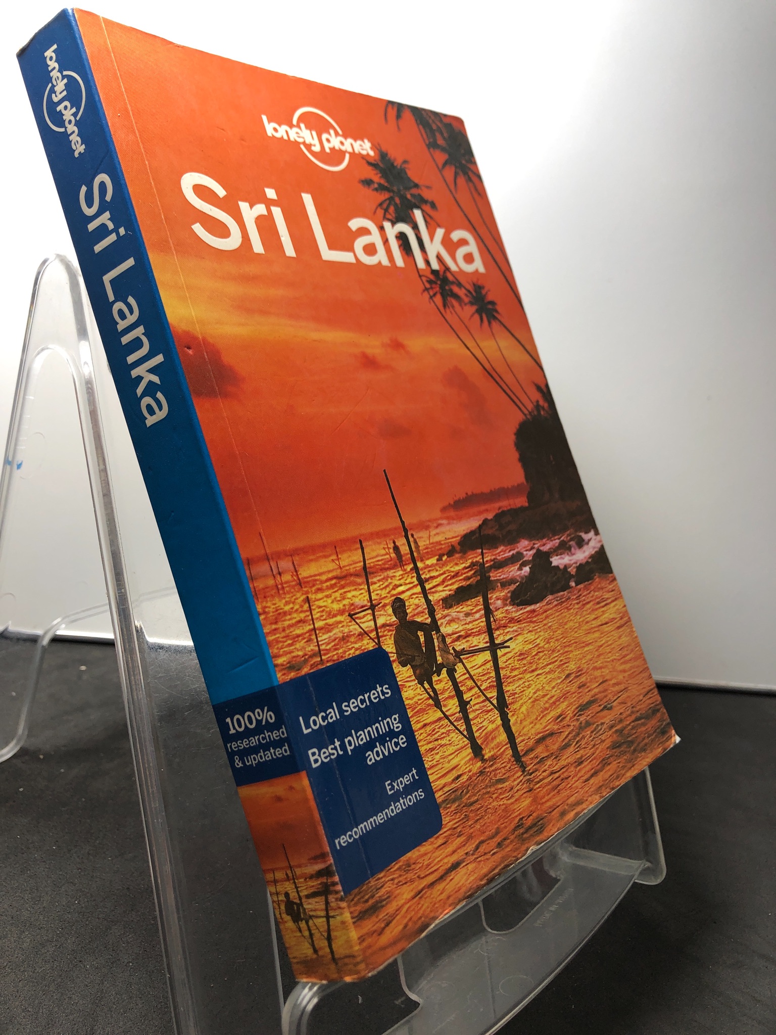 Sri Lanka Lonely planet mới 85% bẩn nhẹ HPB1508 NGOẠI VĂN