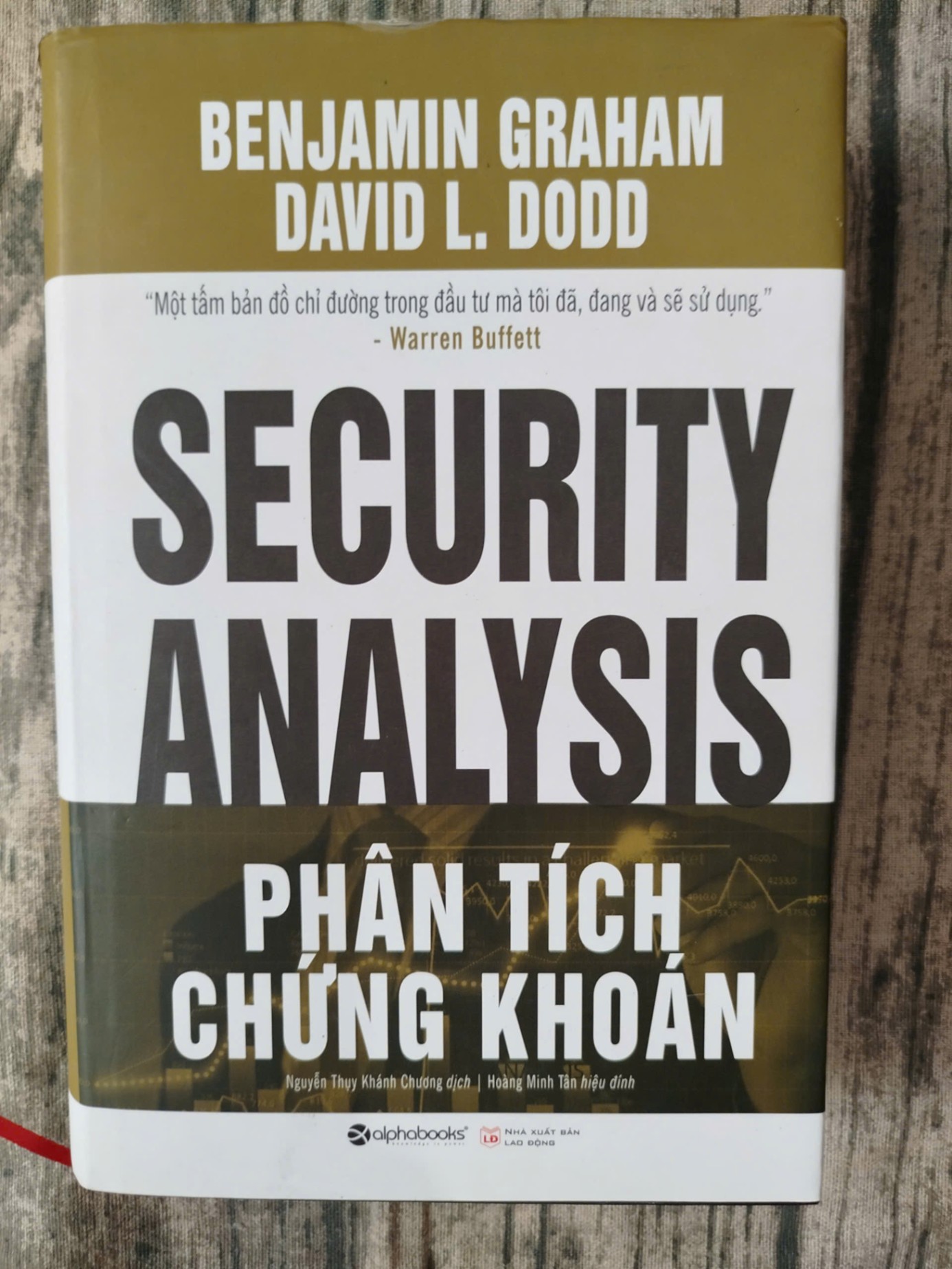 Phân tích chứng khoán Benjamin Graham TSTK1908 KINH TẾ - TÀI CHÍNH - CHỨNG KHOÁN