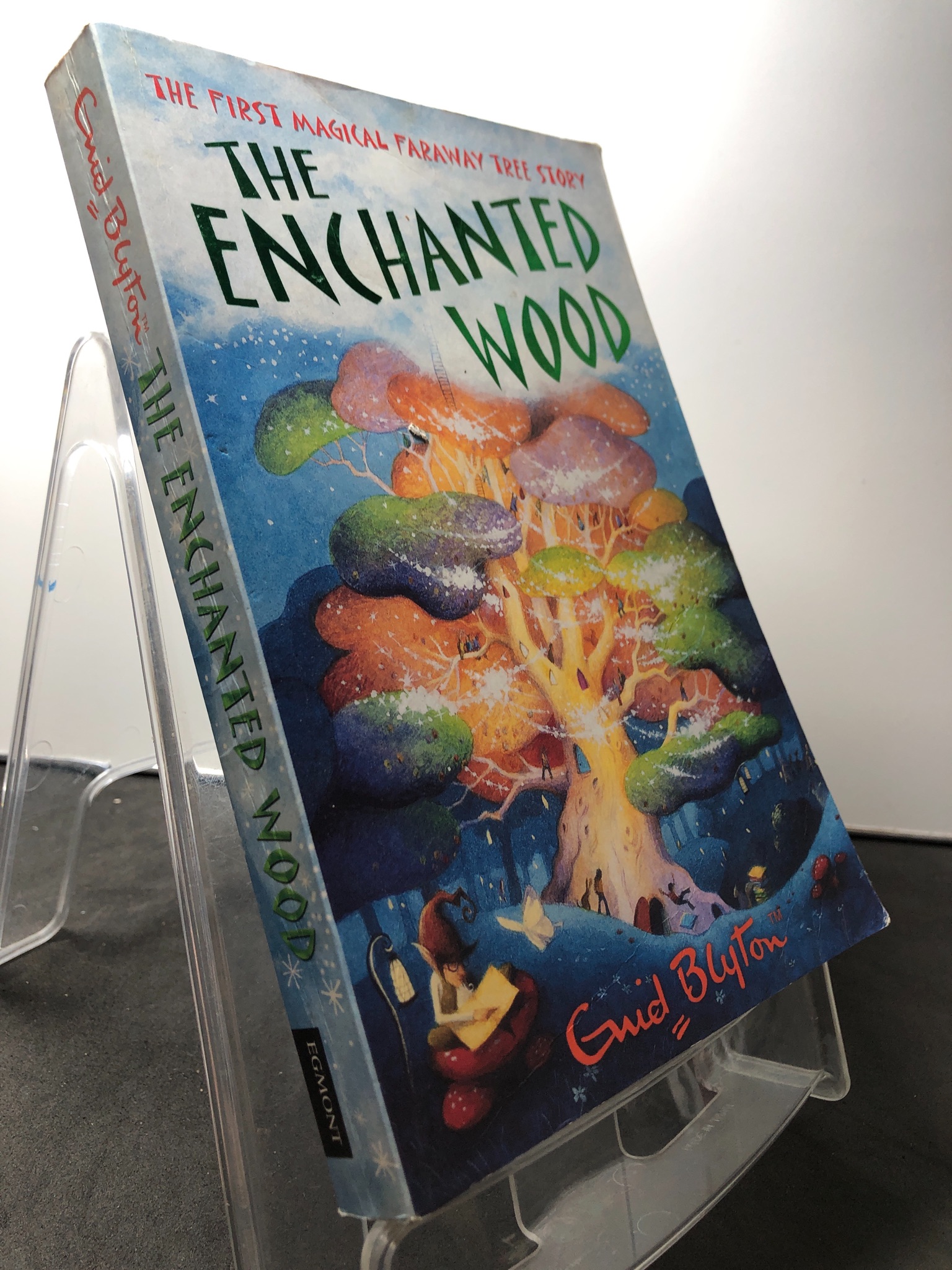 The Enchanted wood mới 85% ố vàng nhẹ Guid Blyton HPB1508 NGOẠI VĂN