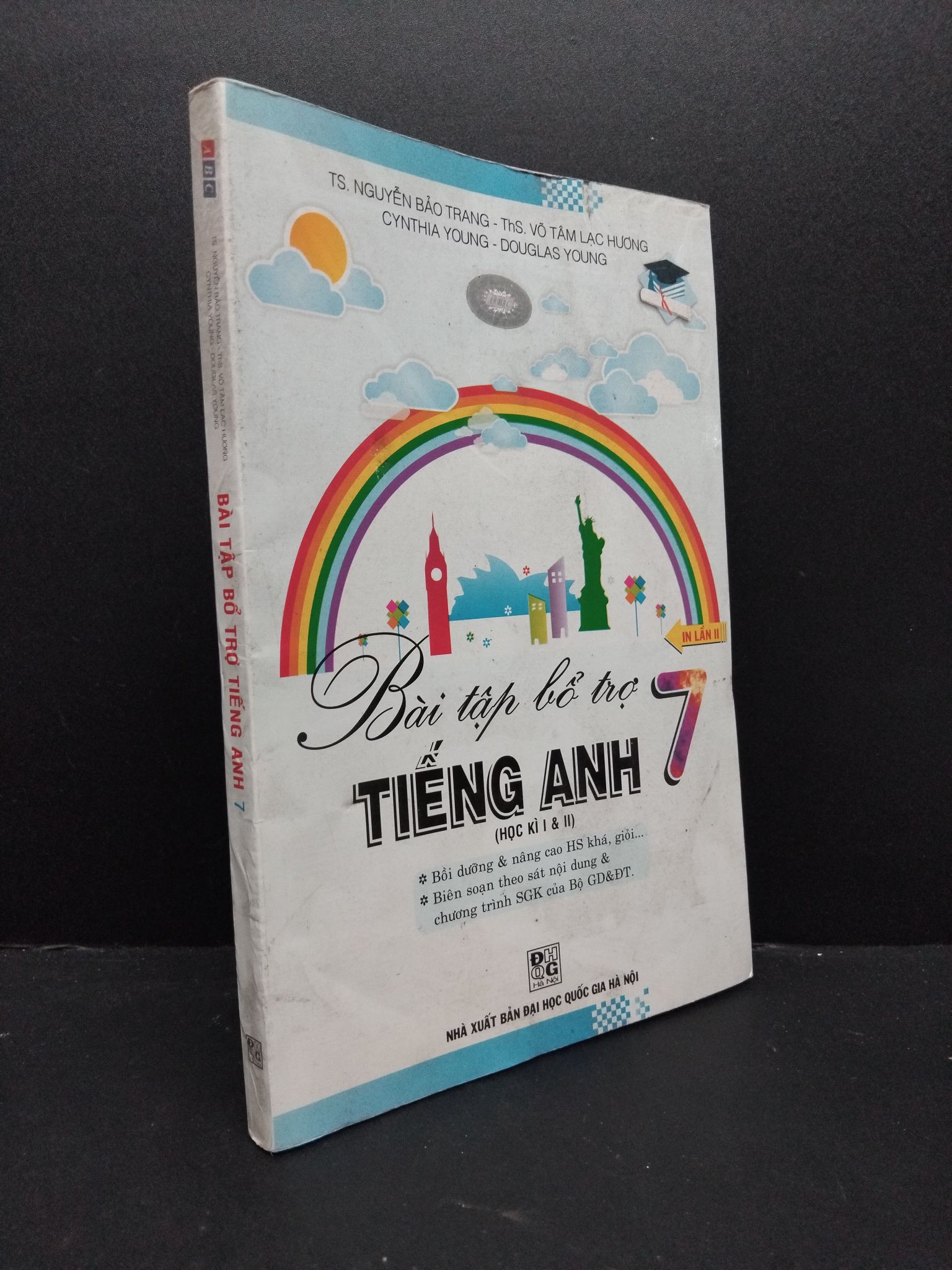 Bài tập bổ trợ tiếng Anh 7 mới 80% ố bẩn nhẹ 2015 HCM2608 GIÁO TRÌNH, CHUYÊN MÔN