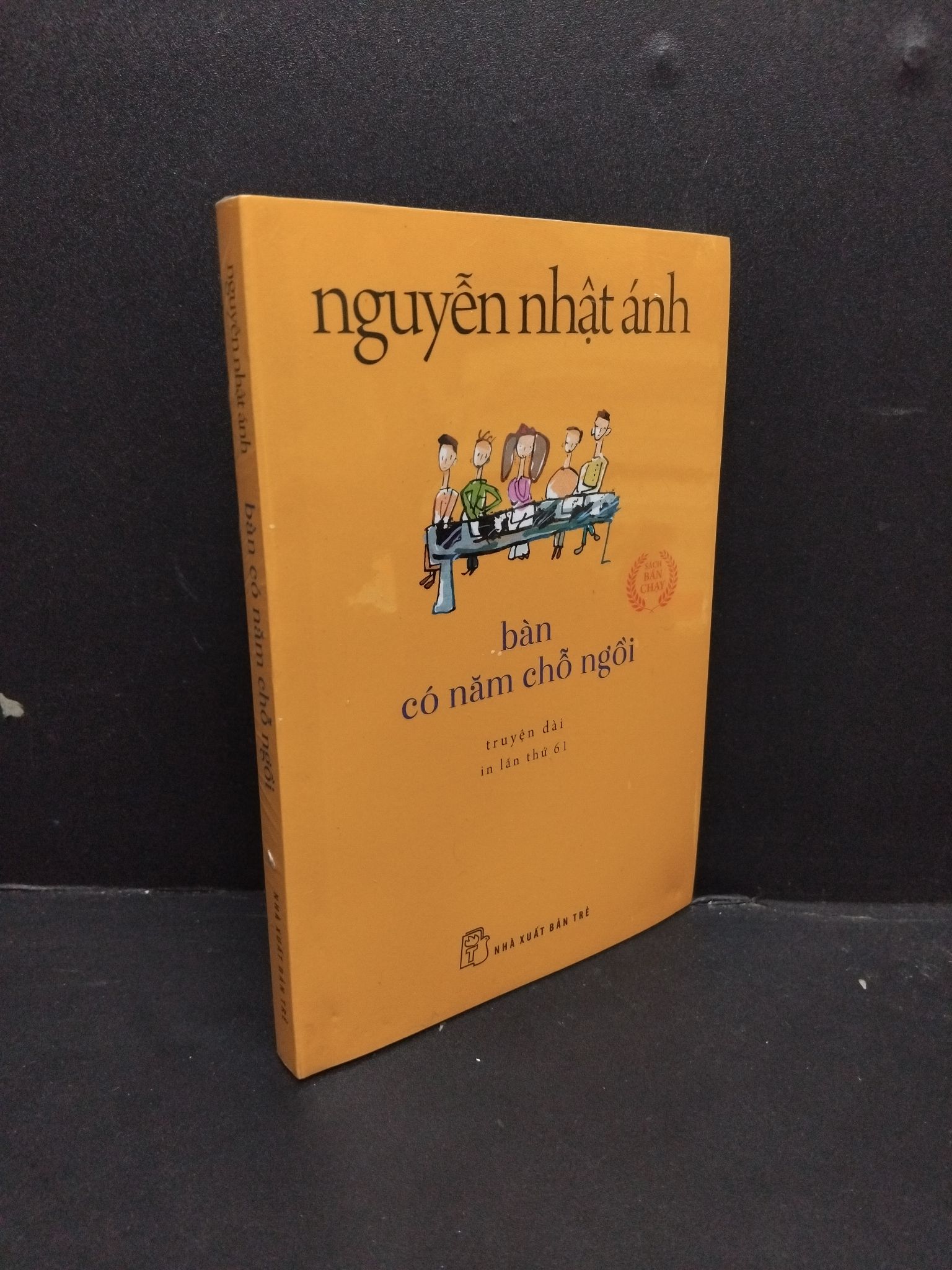 Bàn có năm chỗ ngồi (khổ nhỏ) mới 100% HCM2608 Nguyễn Nhật Ánh VĂN HỌC