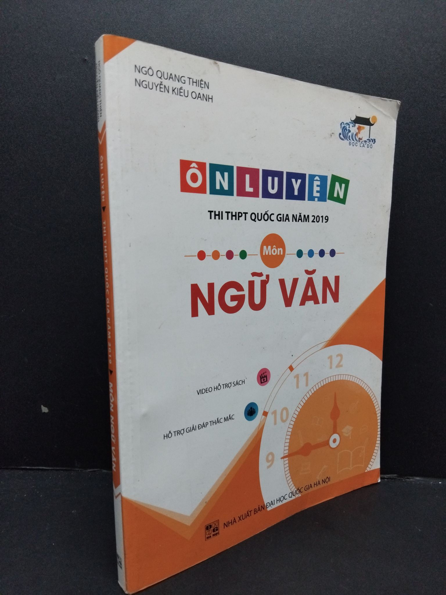 Ôn luyện thi THPT quốc gia năm 2019 môn ngữ văn mới 90% bẩn nhẹ 2018 HCM2608 GIÁO TRÌNH, CHUYÊN MÔN