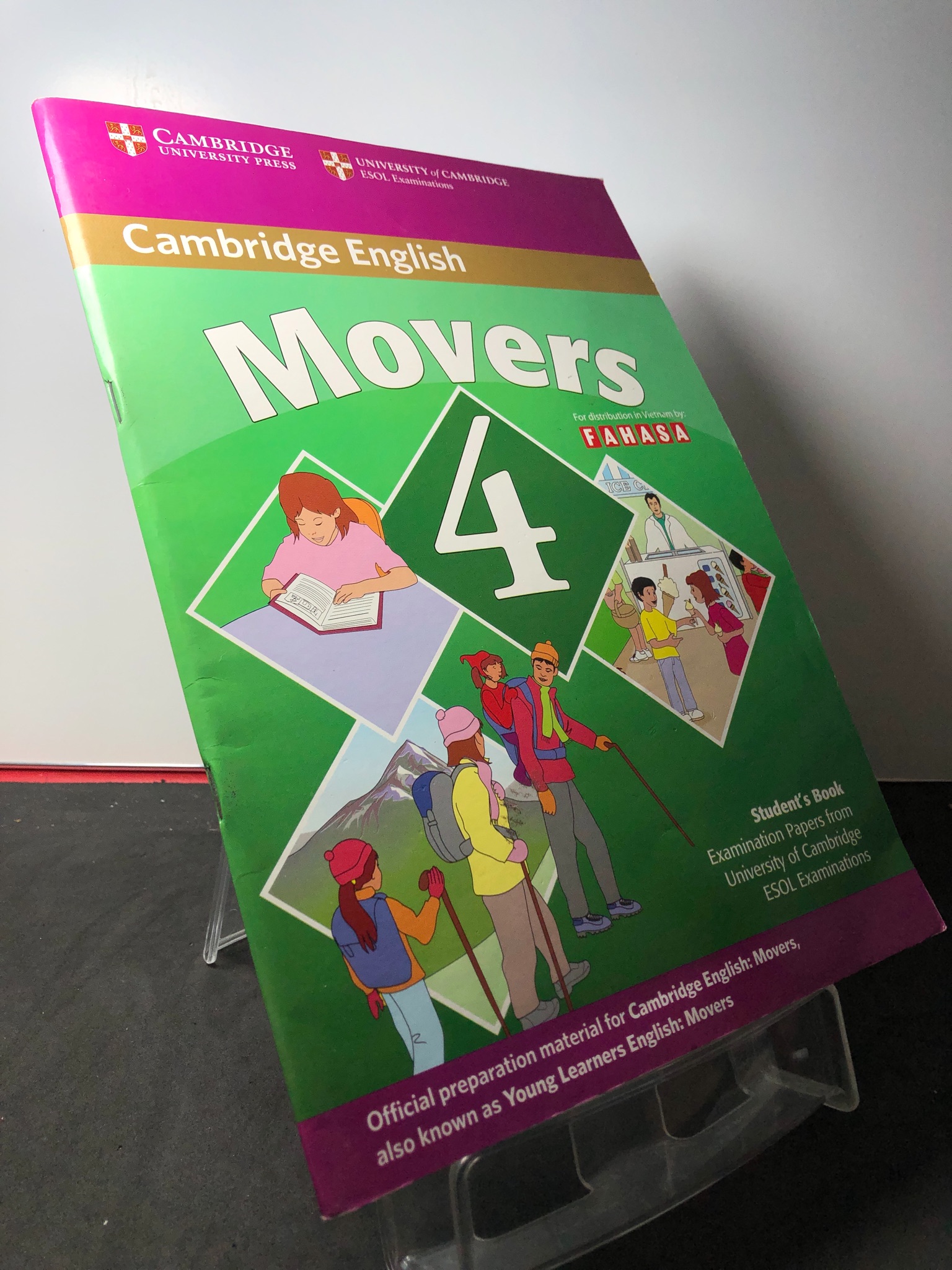 Cambridge english movers 4 mới 85% bẩn nhẹ Fahasa HPB2808 HỌC NGOẠI NGỮ